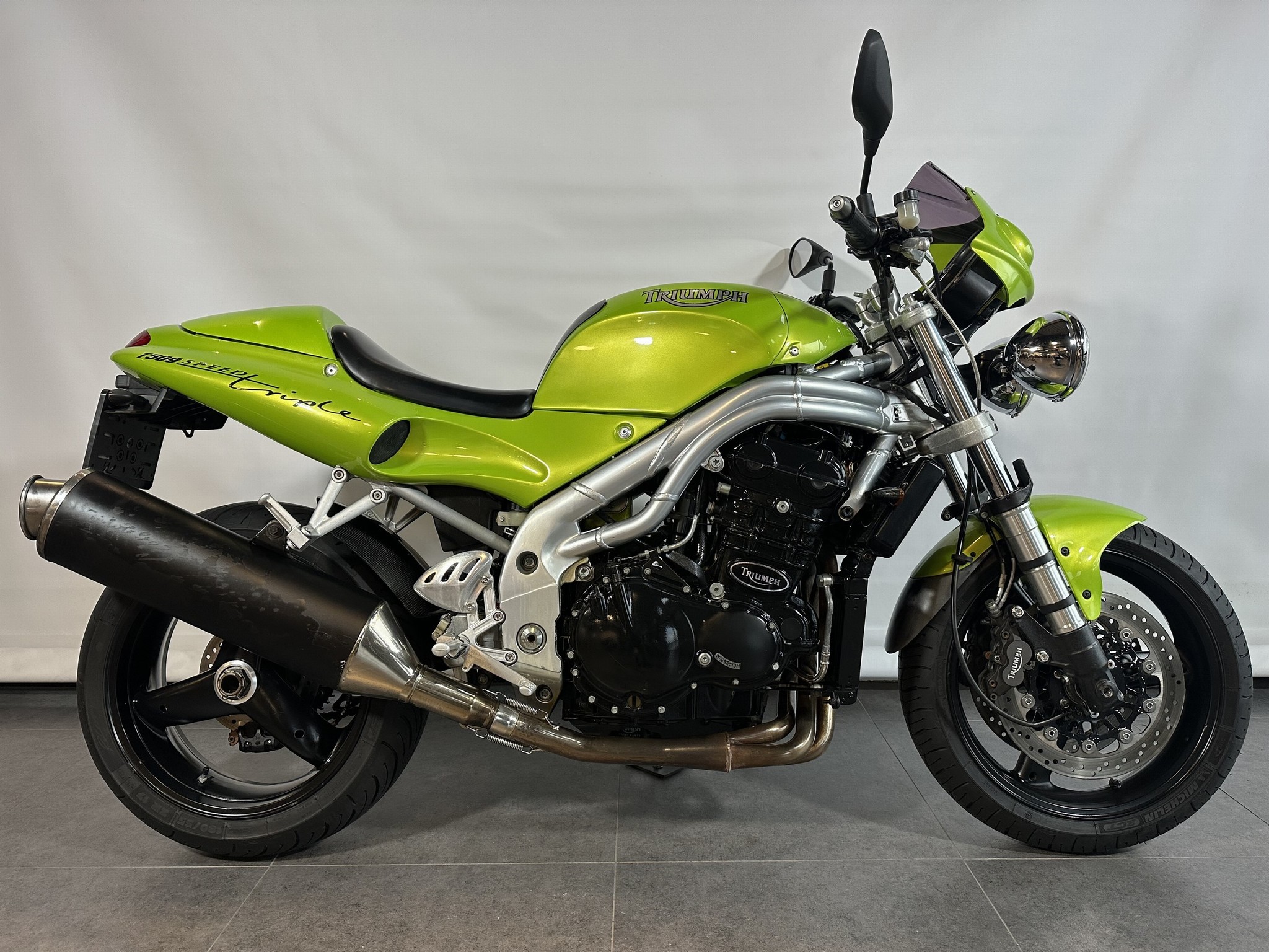 TRIUMPH - SPEED TRIPLE 955i