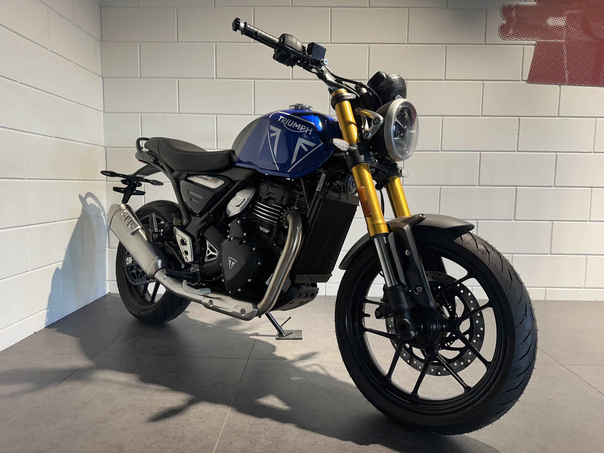TRIUMPH - SPEED 400