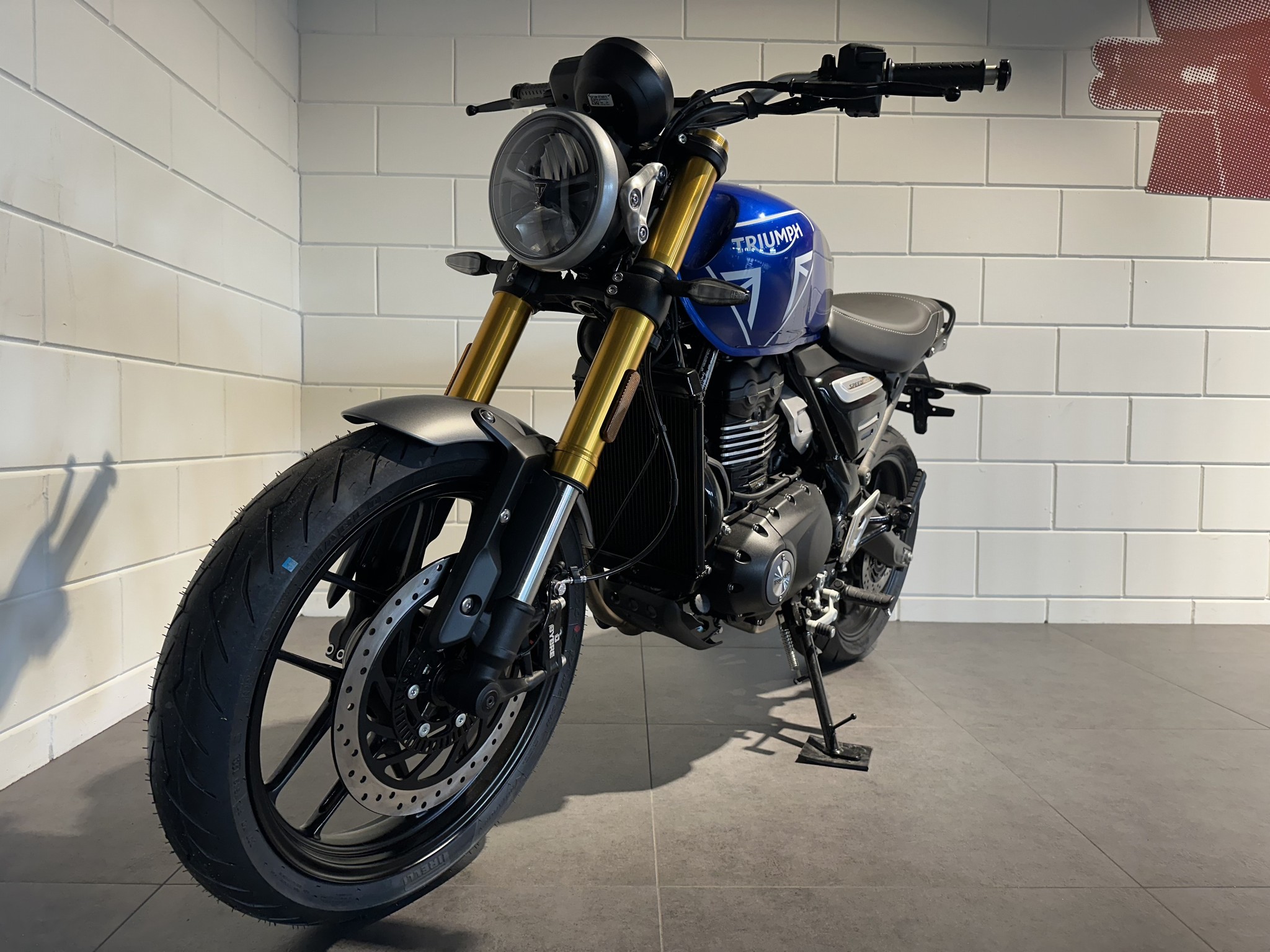 TRIUMPH - SPEED 400
