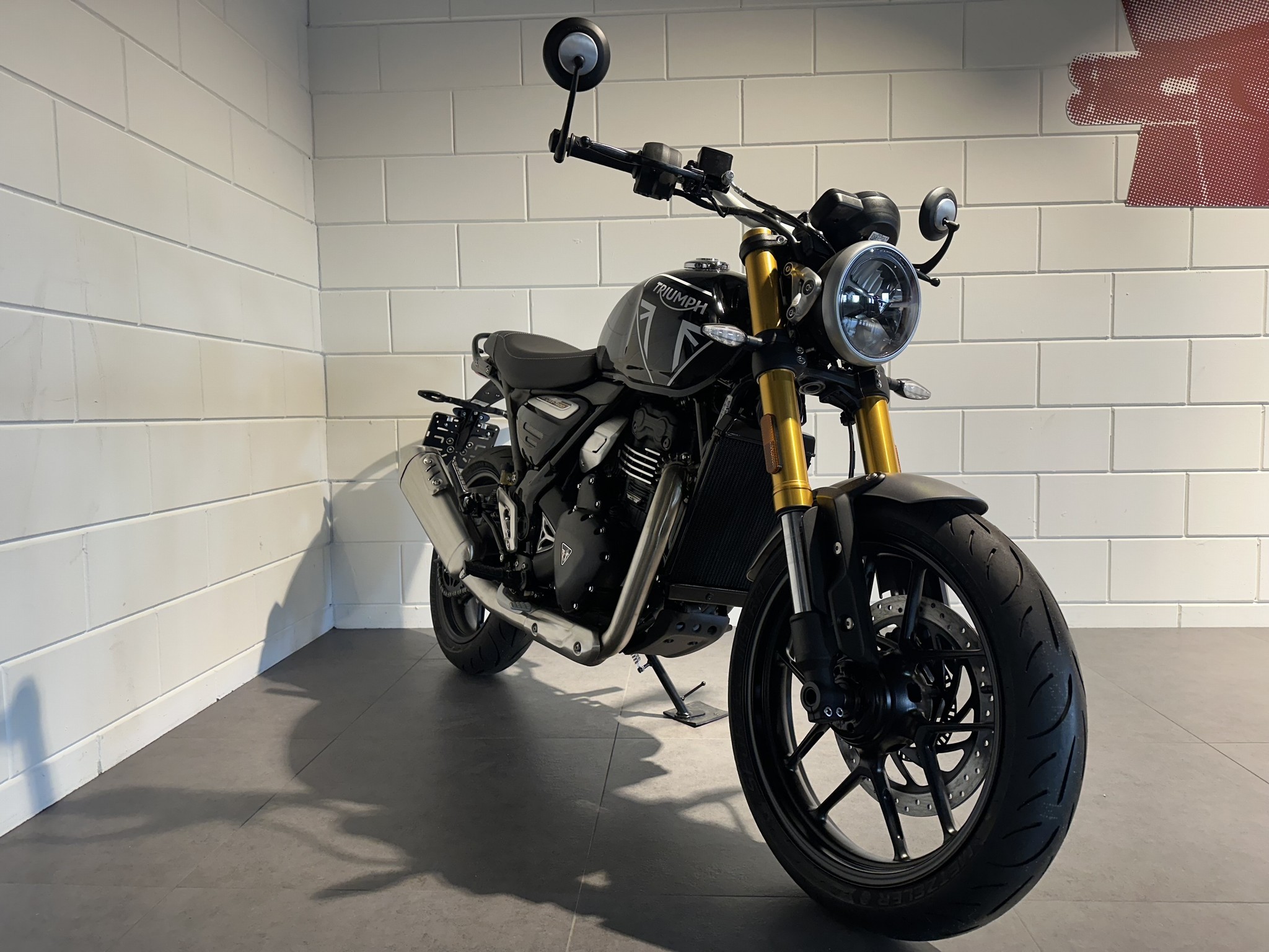 TRIUMPH - SPEED 400