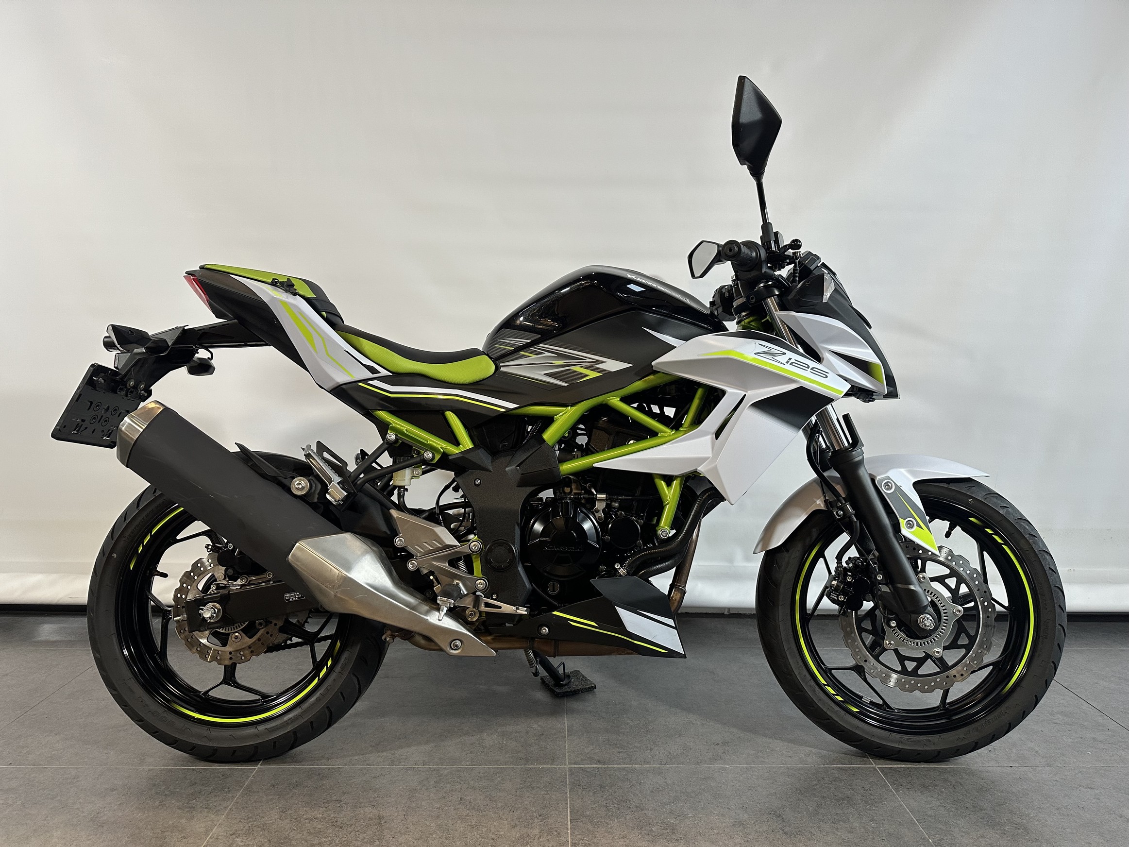 KAWASAKI - Z125