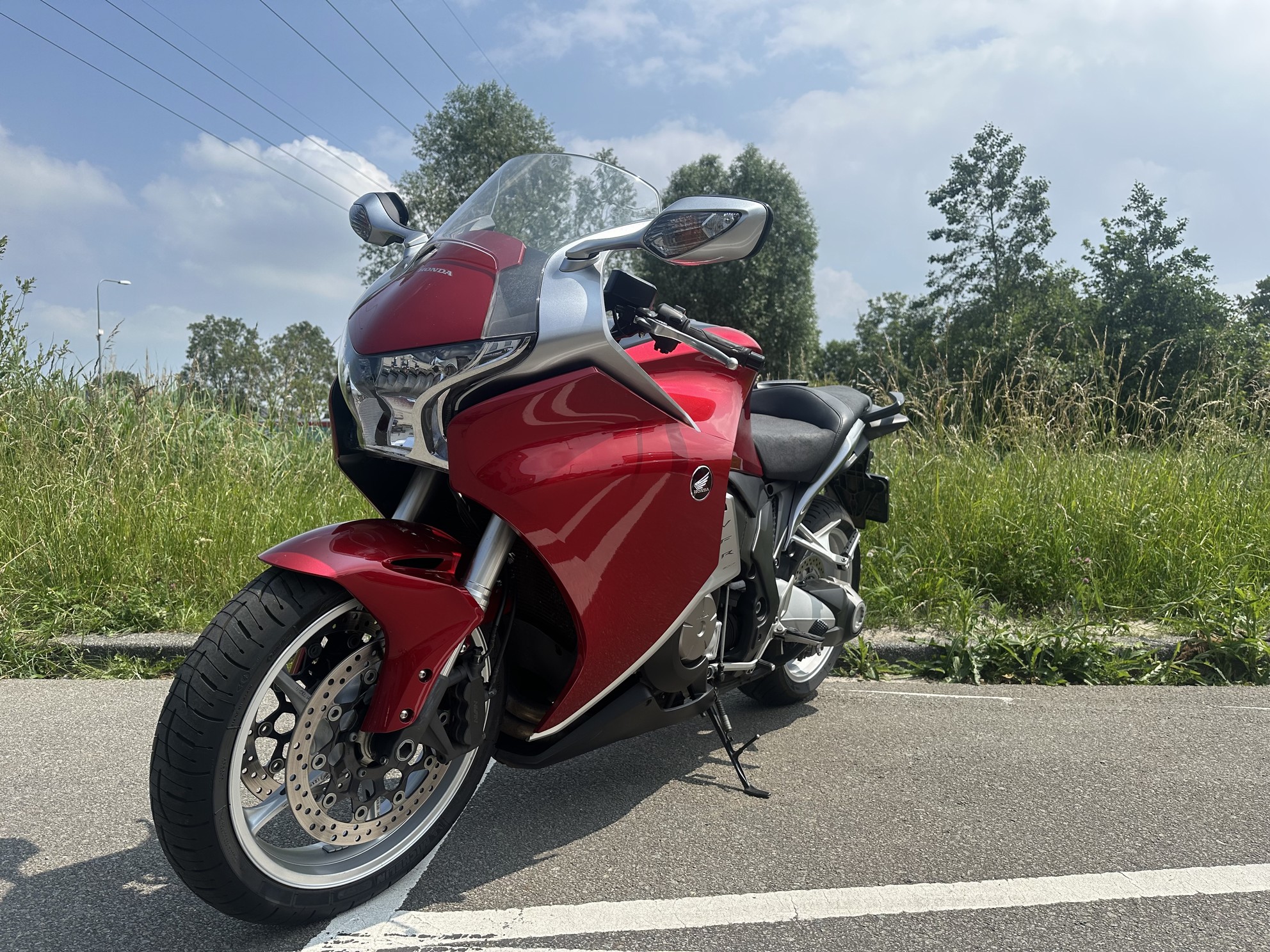HONDA - VFR1200F