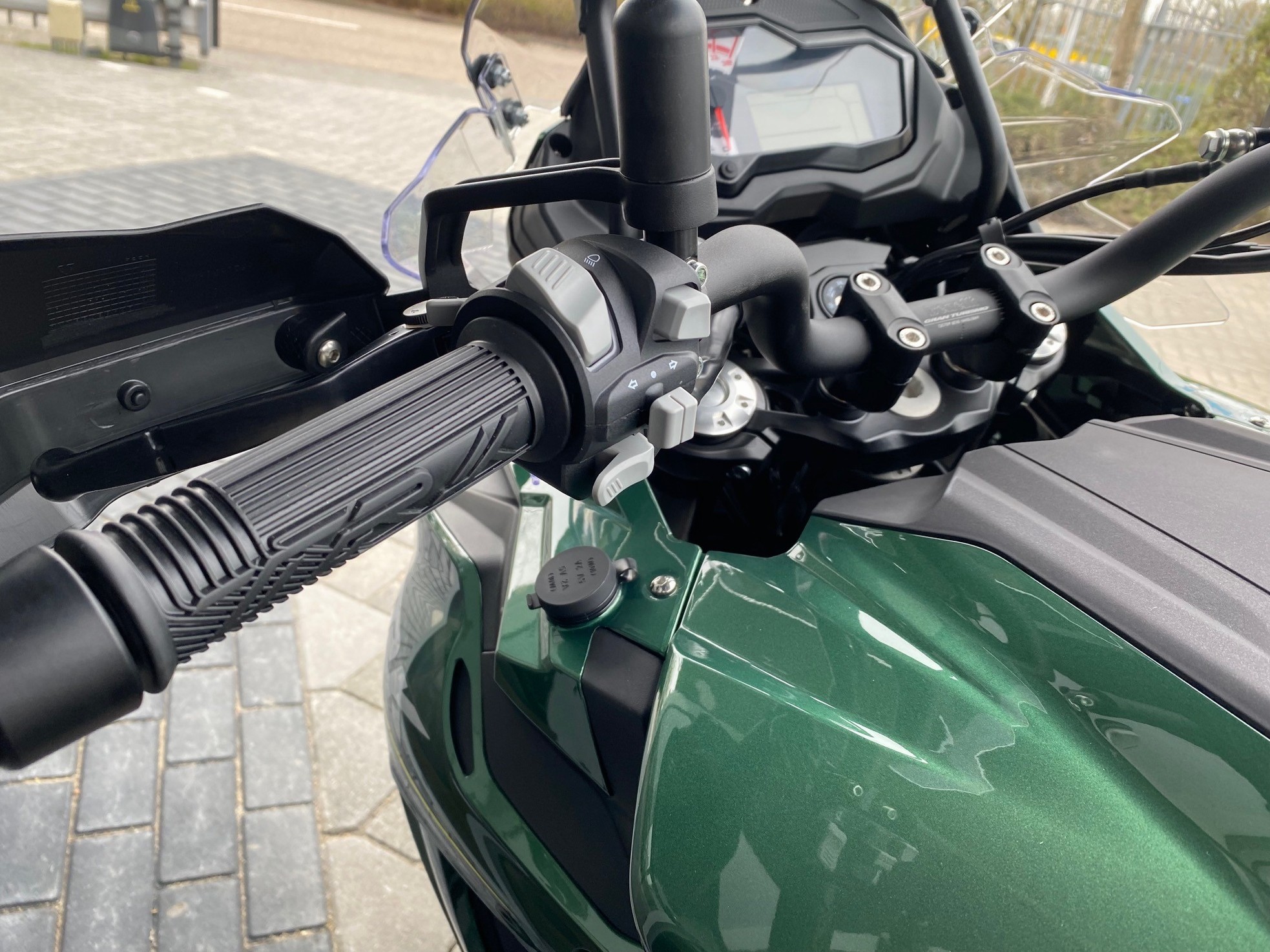 BENELLI - TRK 502