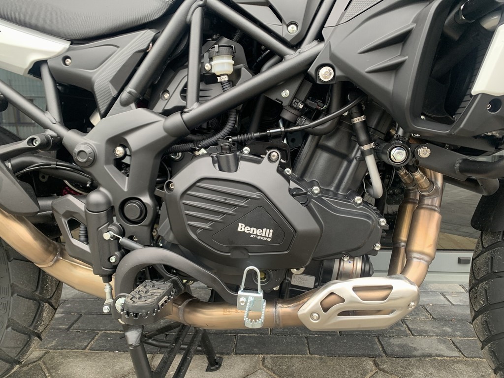 BENELLI - TRK 502 X