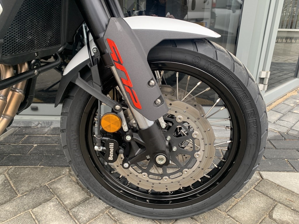 BENELLI - TRK 502 X