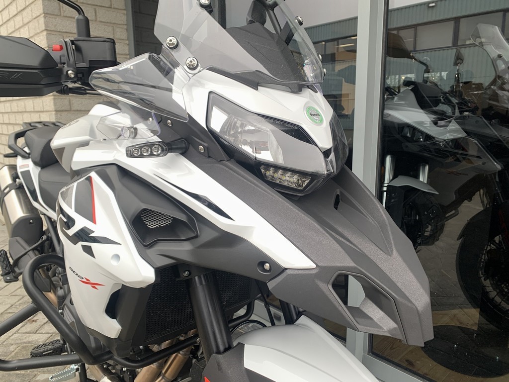 BENELLI - TRK 502 X