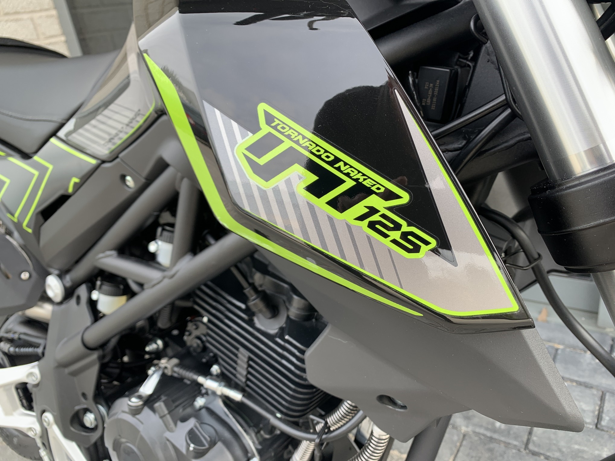 BENELLI - TNT 125