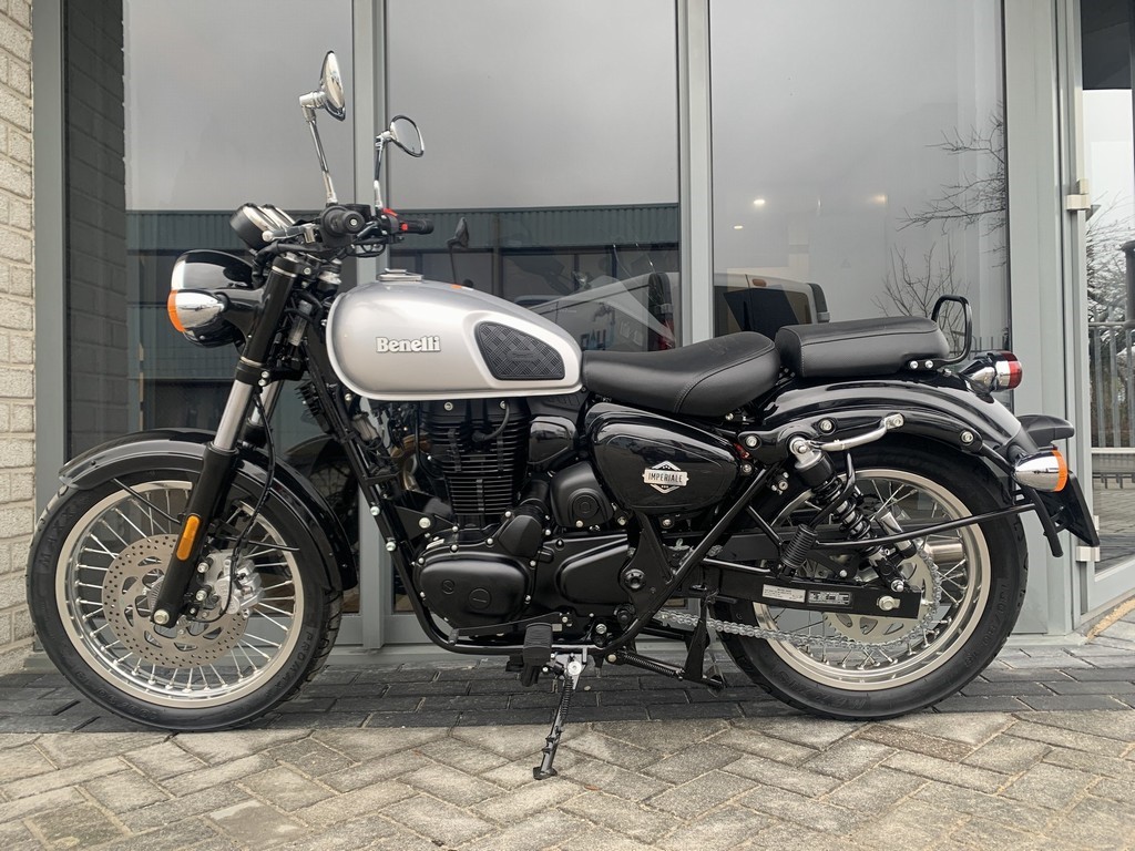 BENELLI - IMPERIALE 400