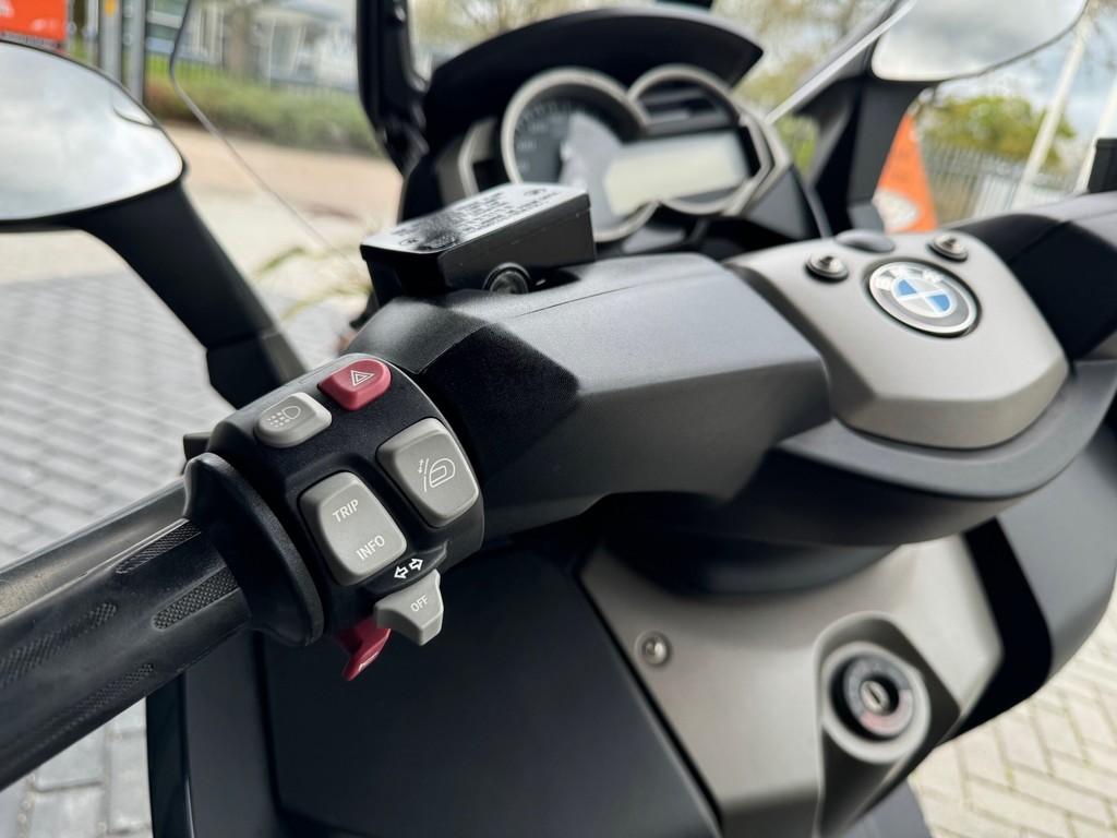 BMW - C 650 GT