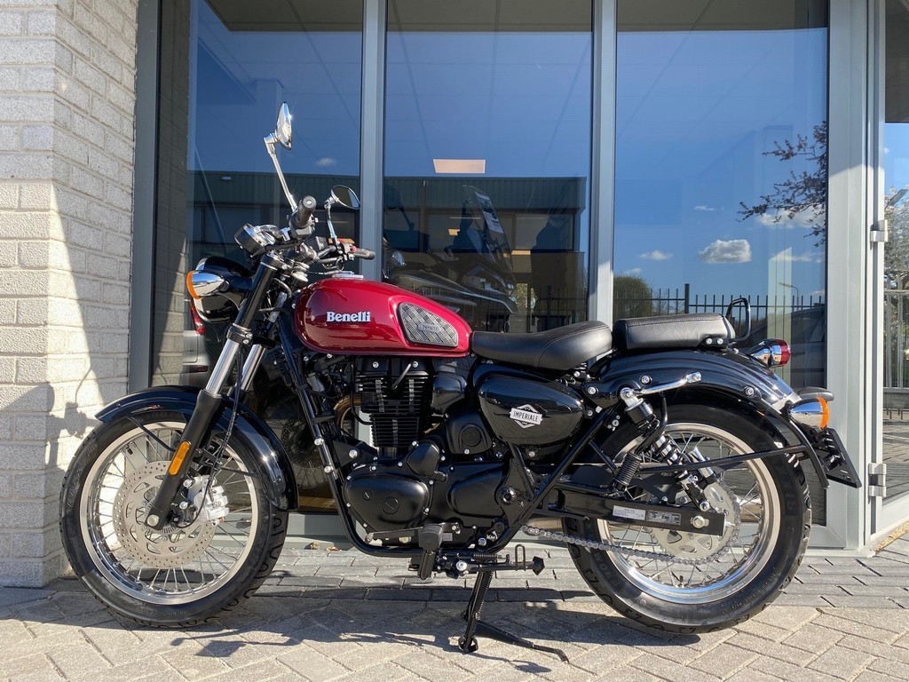 BENELLI - IMPERIALE 400