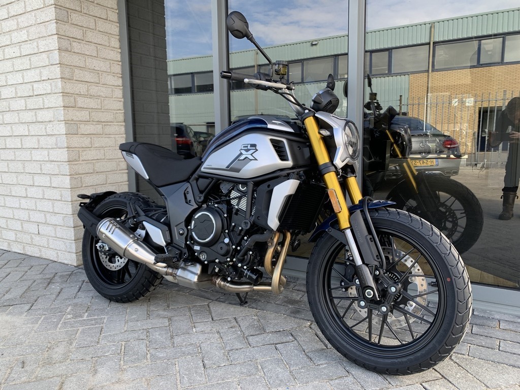 CFMOTO - 700 CL-X HERITAGE