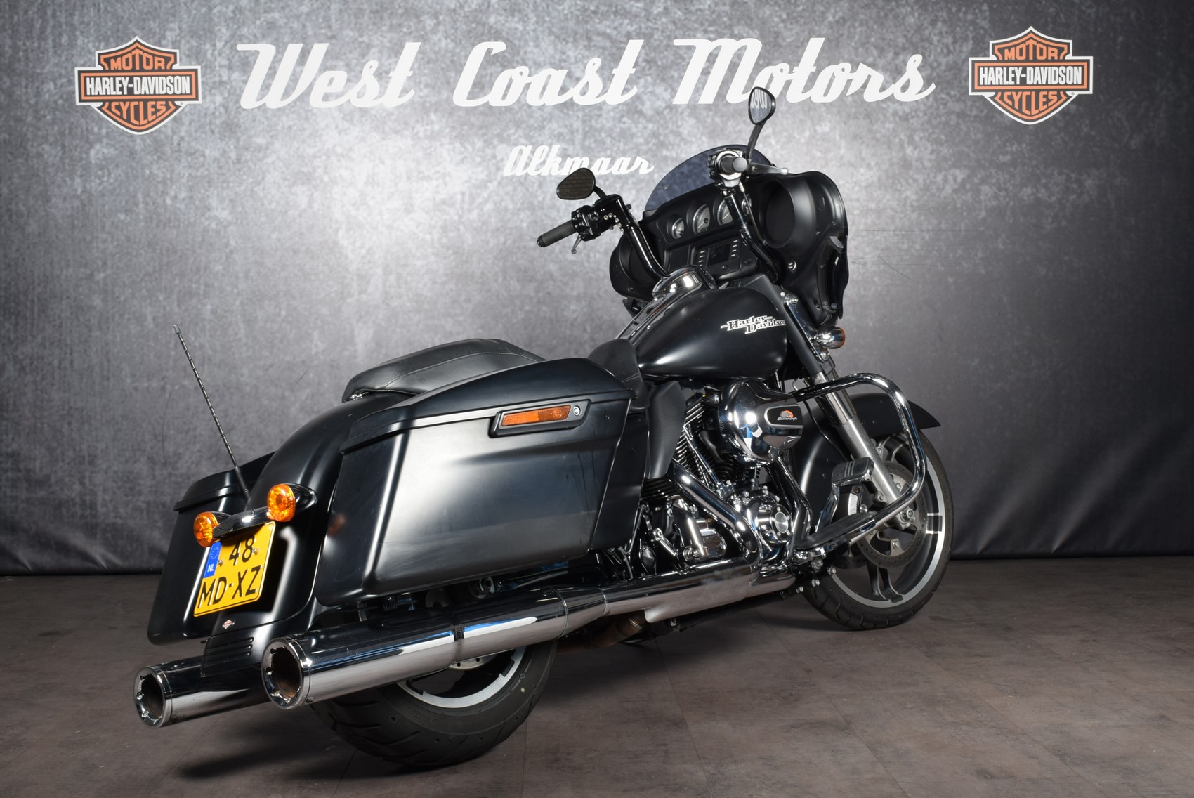 HARLEY-DAVIDSON - FLHX Street Glide