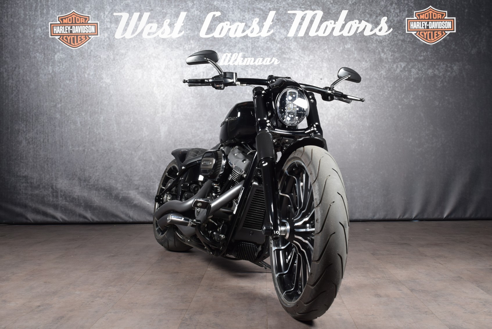 HARLEY-DAVIDSON - FXBRS Softail Breakout