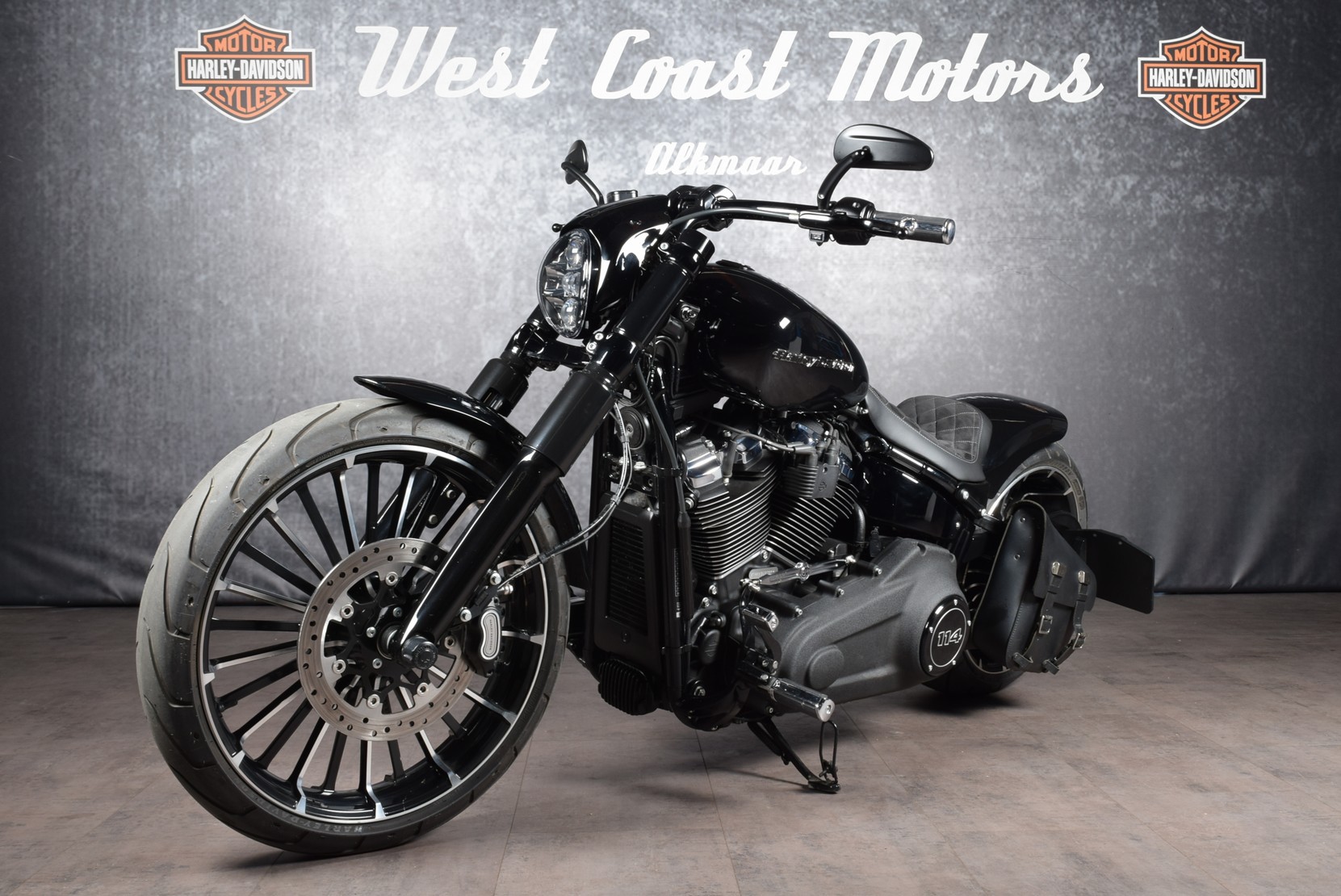 HARLEY-DAVIDSON - FXBRS Softail Breakout