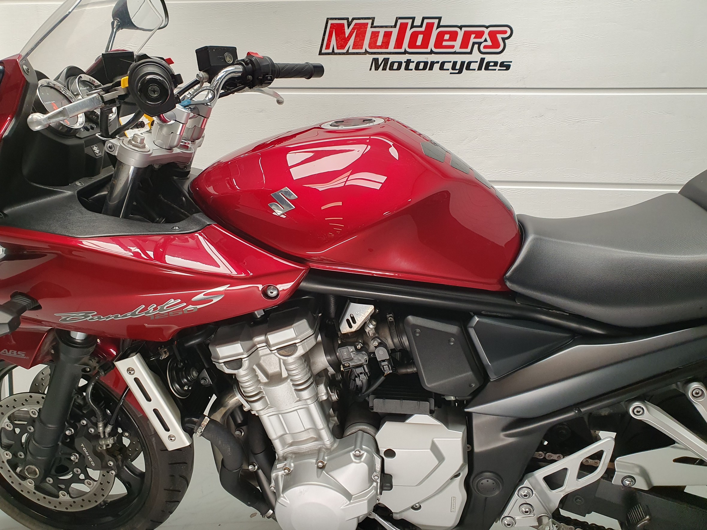 SUZUKI - GSF 1250 S Bandit SUZUKI GSF 1