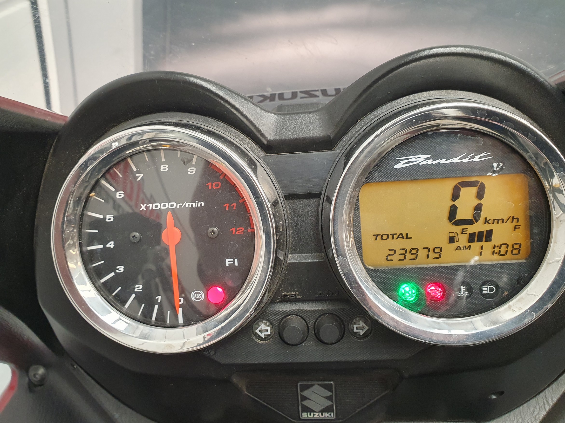 SUZUKI - GSF 1250 S Bandit SUZUKI GSF 1