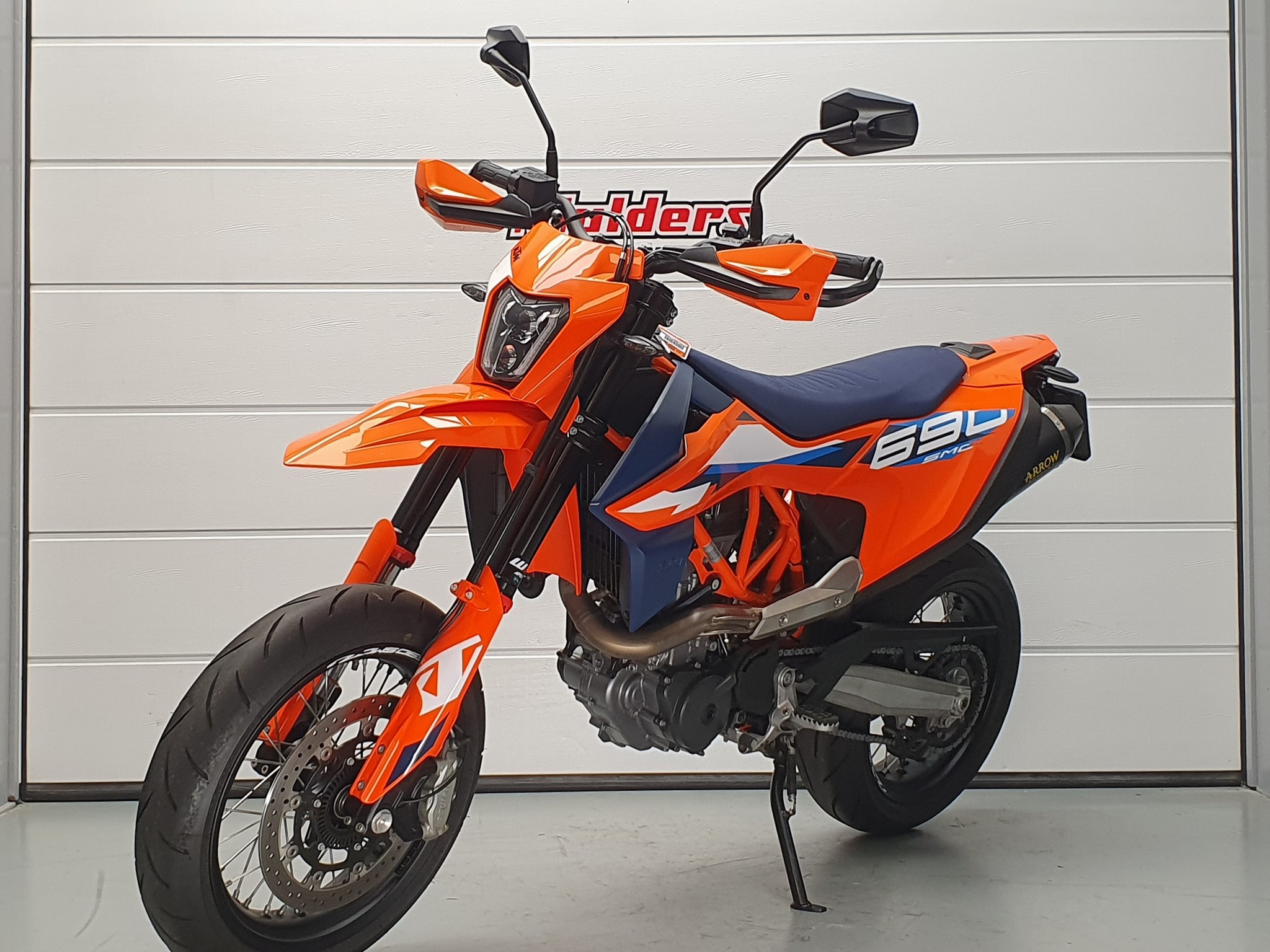 KTM - 690 SMC-R KTM 690 SMC-R
