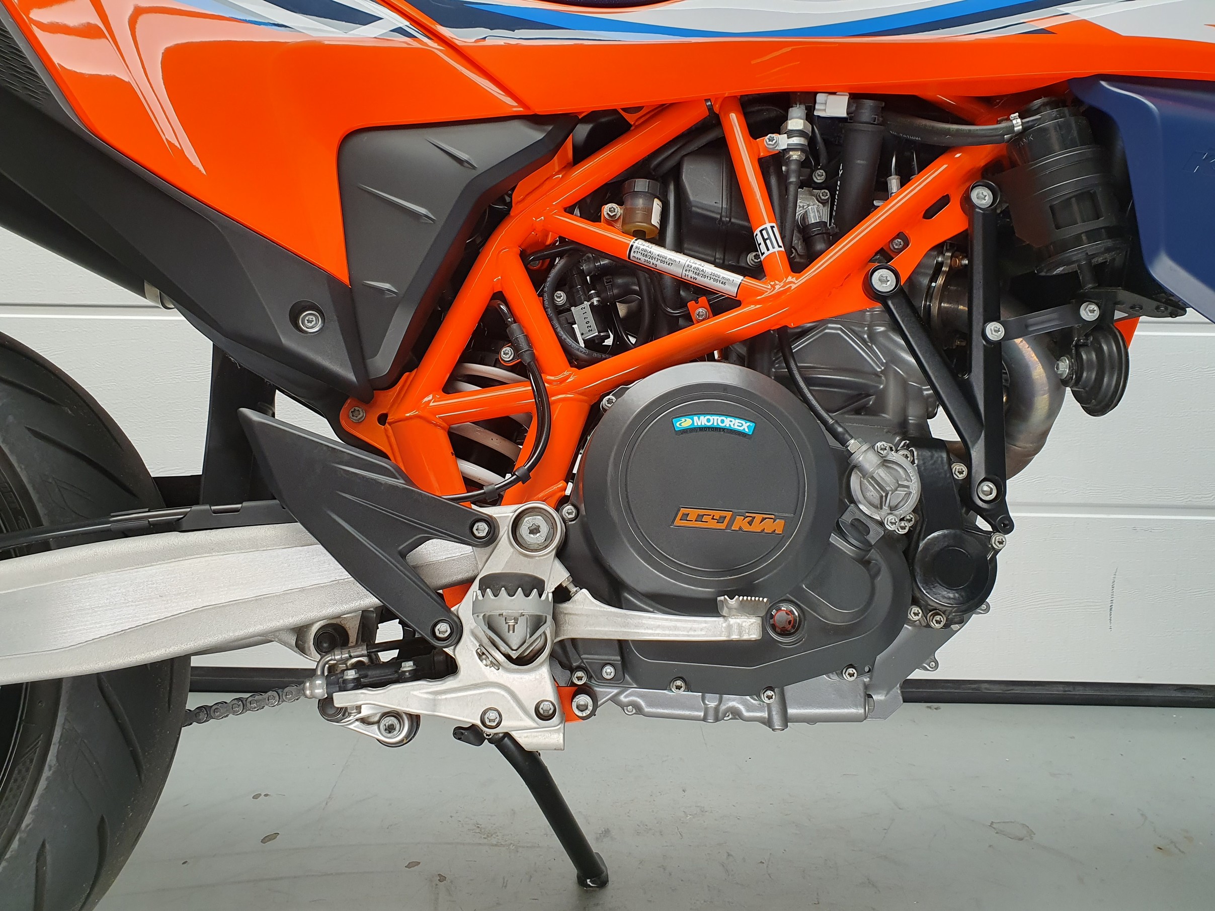 KTM - 690 SMC-R KTM 690 SMC-R