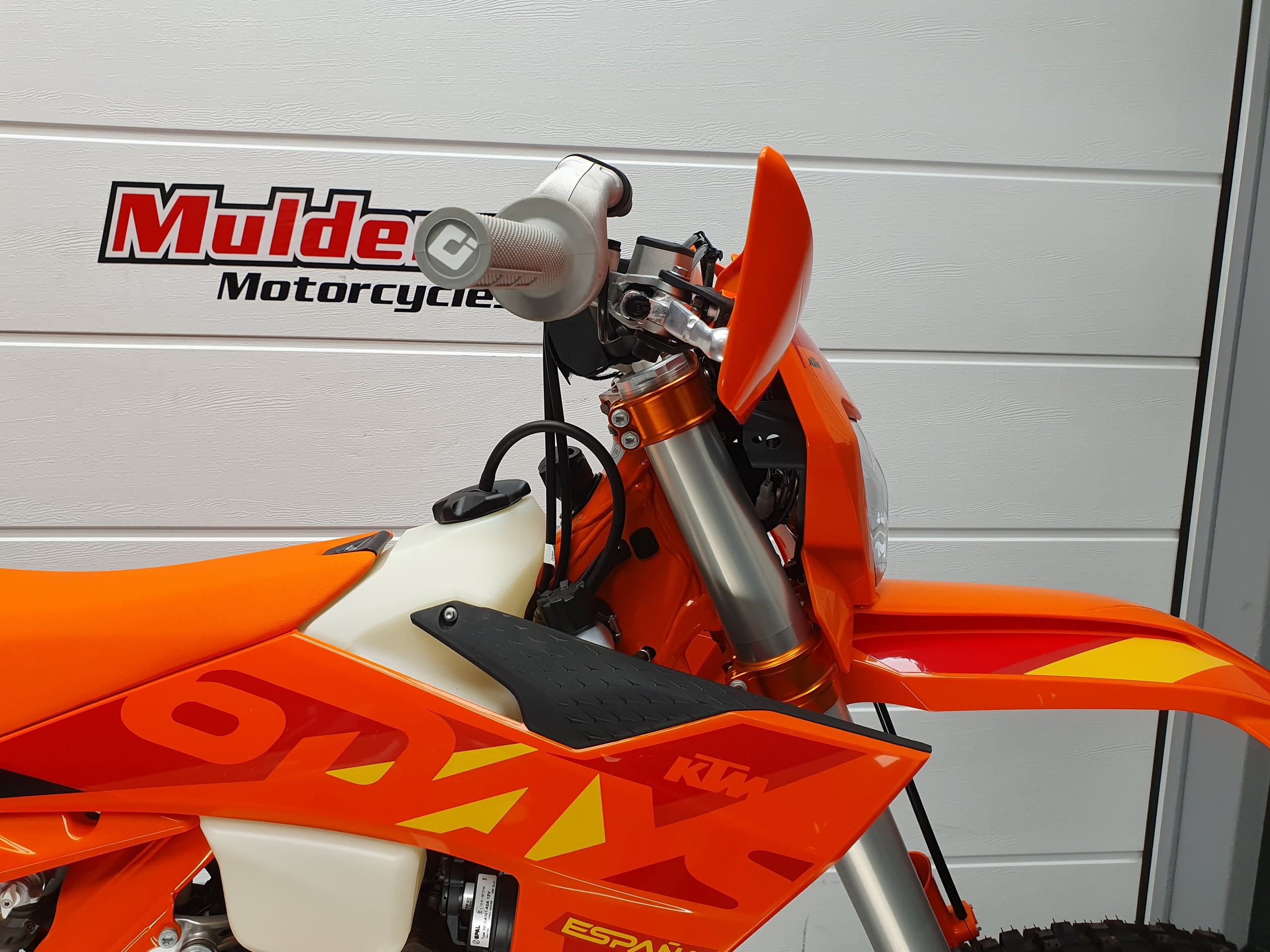 KTM - 300 EXC TBI SIX DAYS KTM 300 E