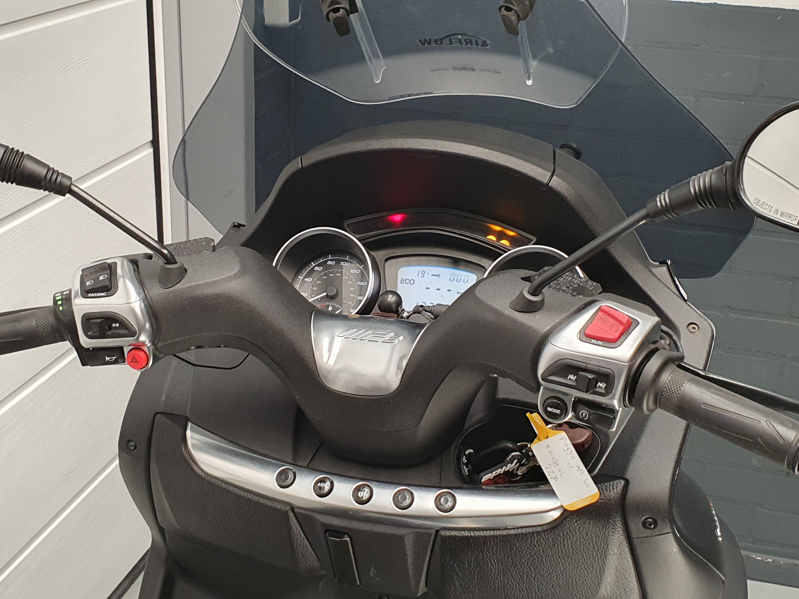 PIAGGIO - MP3 500 LT PIAGGIO MP3 500 LT