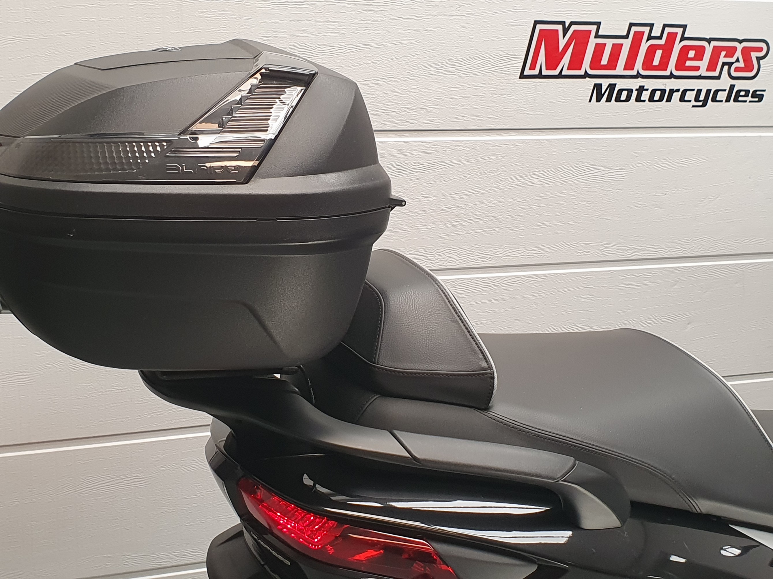 PIAGGIO - MP3 500 LT PIAGGIO MP3 500 LT