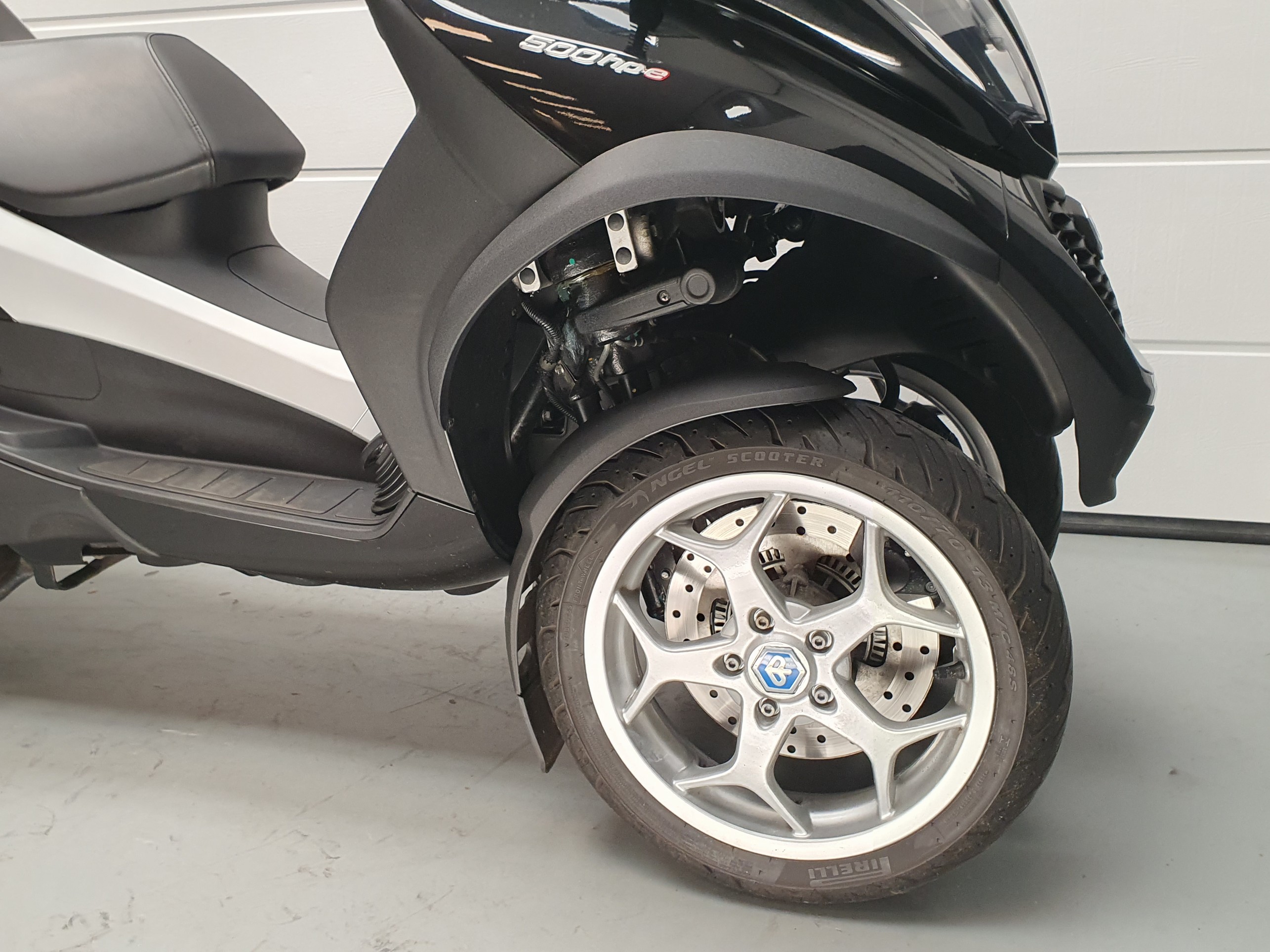 PIAGGIO - MP3 500 LT PIAGGIO MP3 500 LT