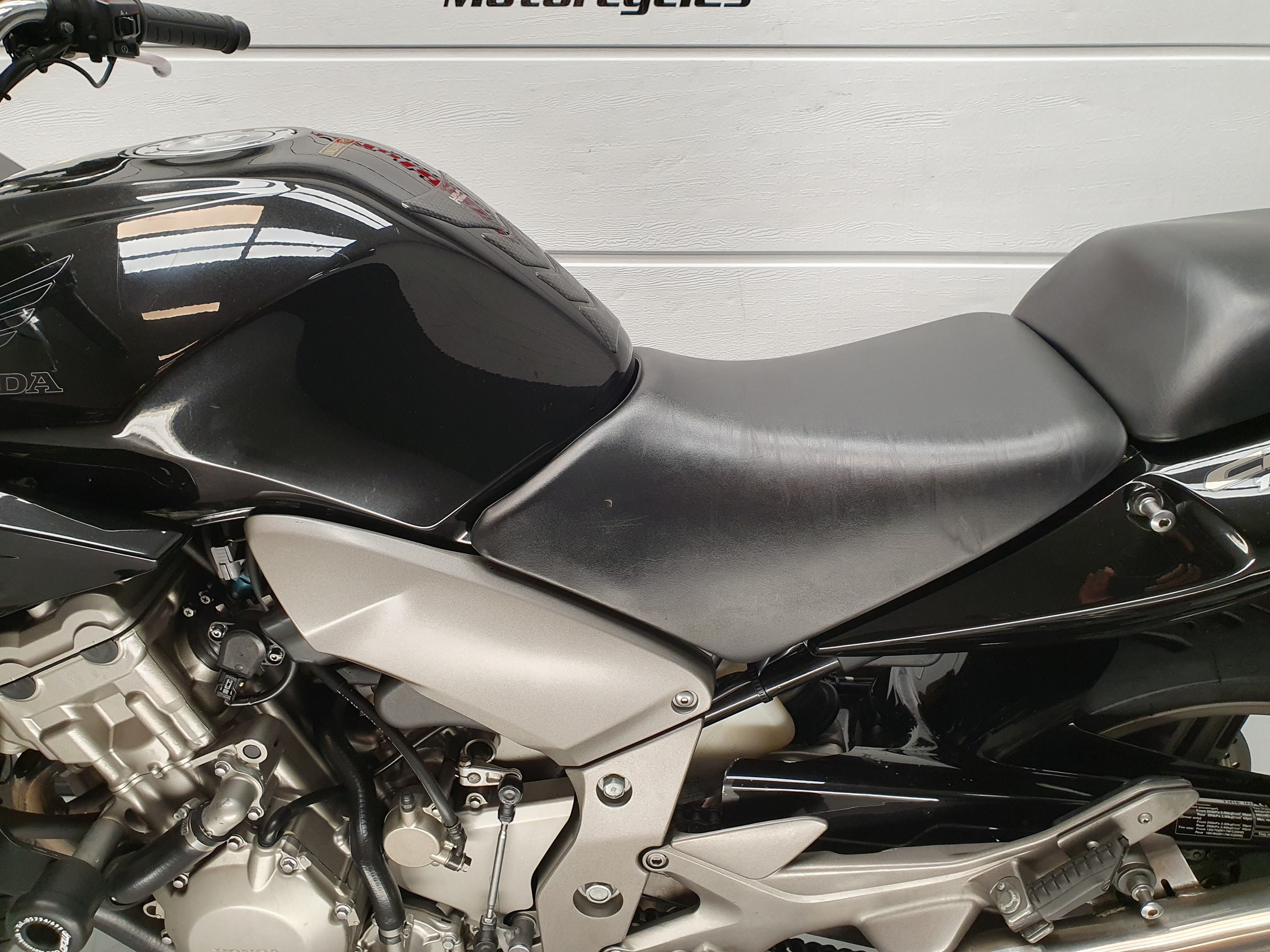 HONDA - CBF 1000 ABS HONDA CBF 1000 AB