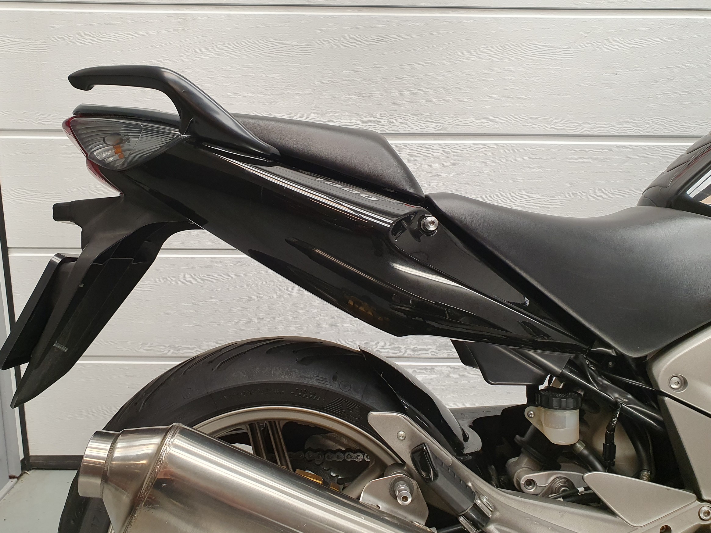 HONDA - CBF 1000 ABS HONDA CBF 1000 AB