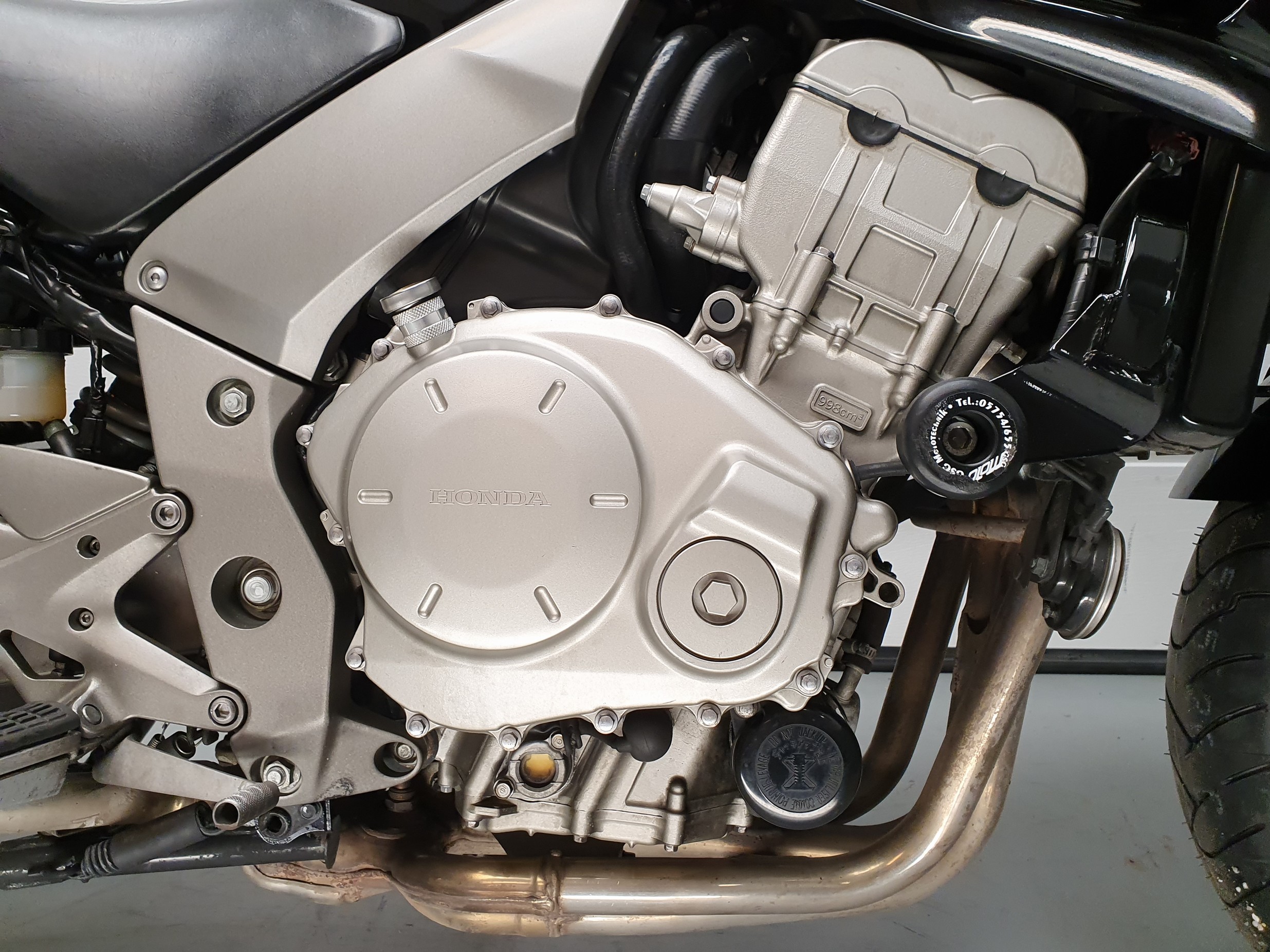 HONDA - CBF 1000 ABS HONDA CBF 1000 AB