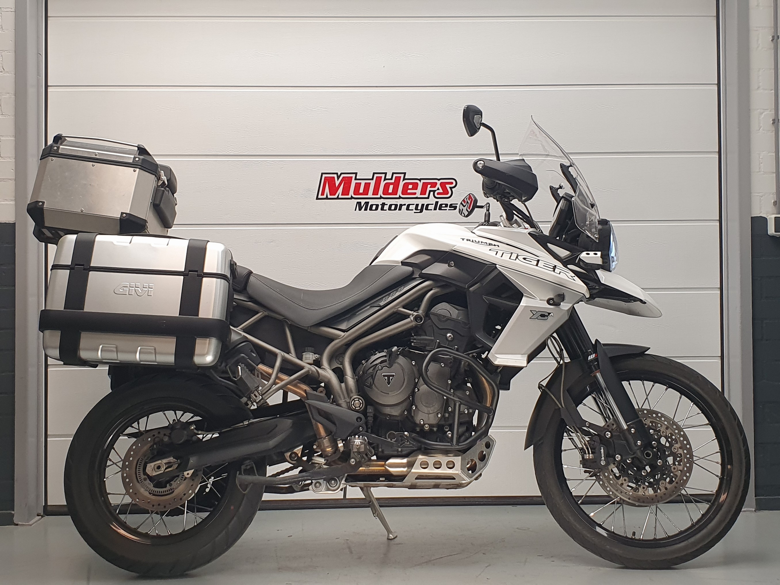 TRIUMPH - TIGER 800 XCA TRIUMPH TIGER 80