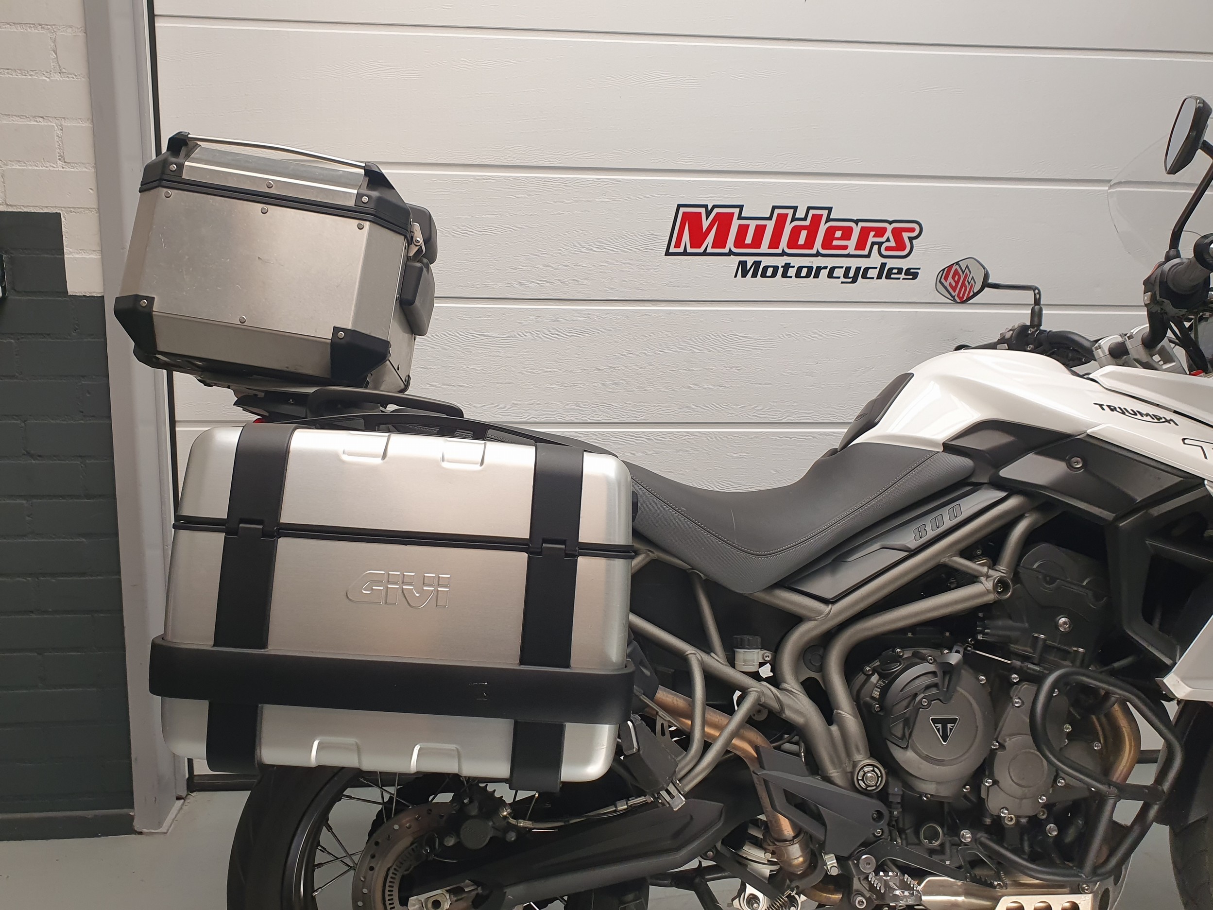 TRIUMPH - TIGER 800 XCA TRIUMPH TIGER 80