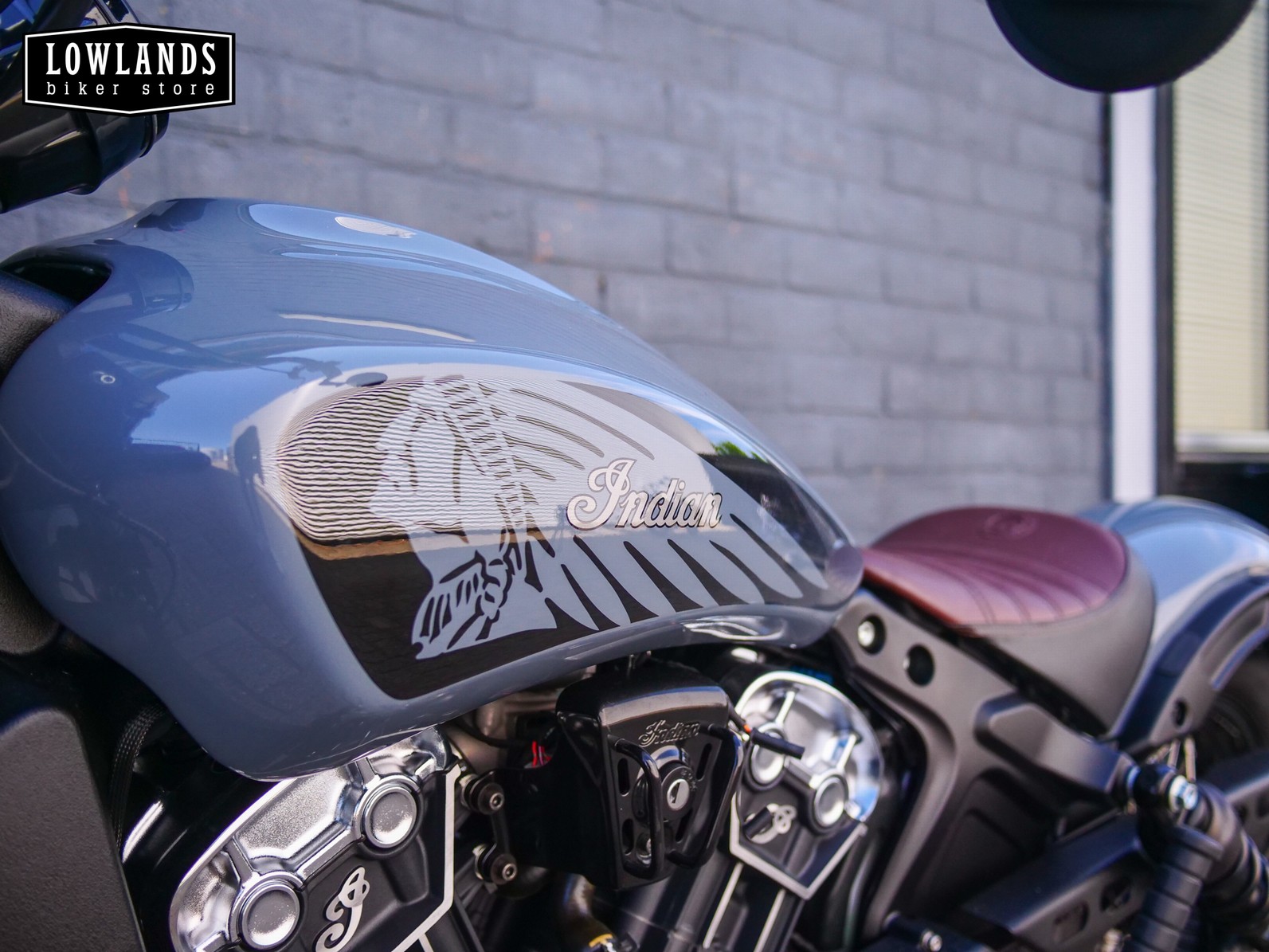 INDIAN - Scout Bobber Twenty
