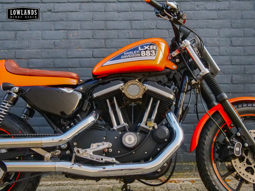 HARLEY-DAVIDSON - XL883R Sportster