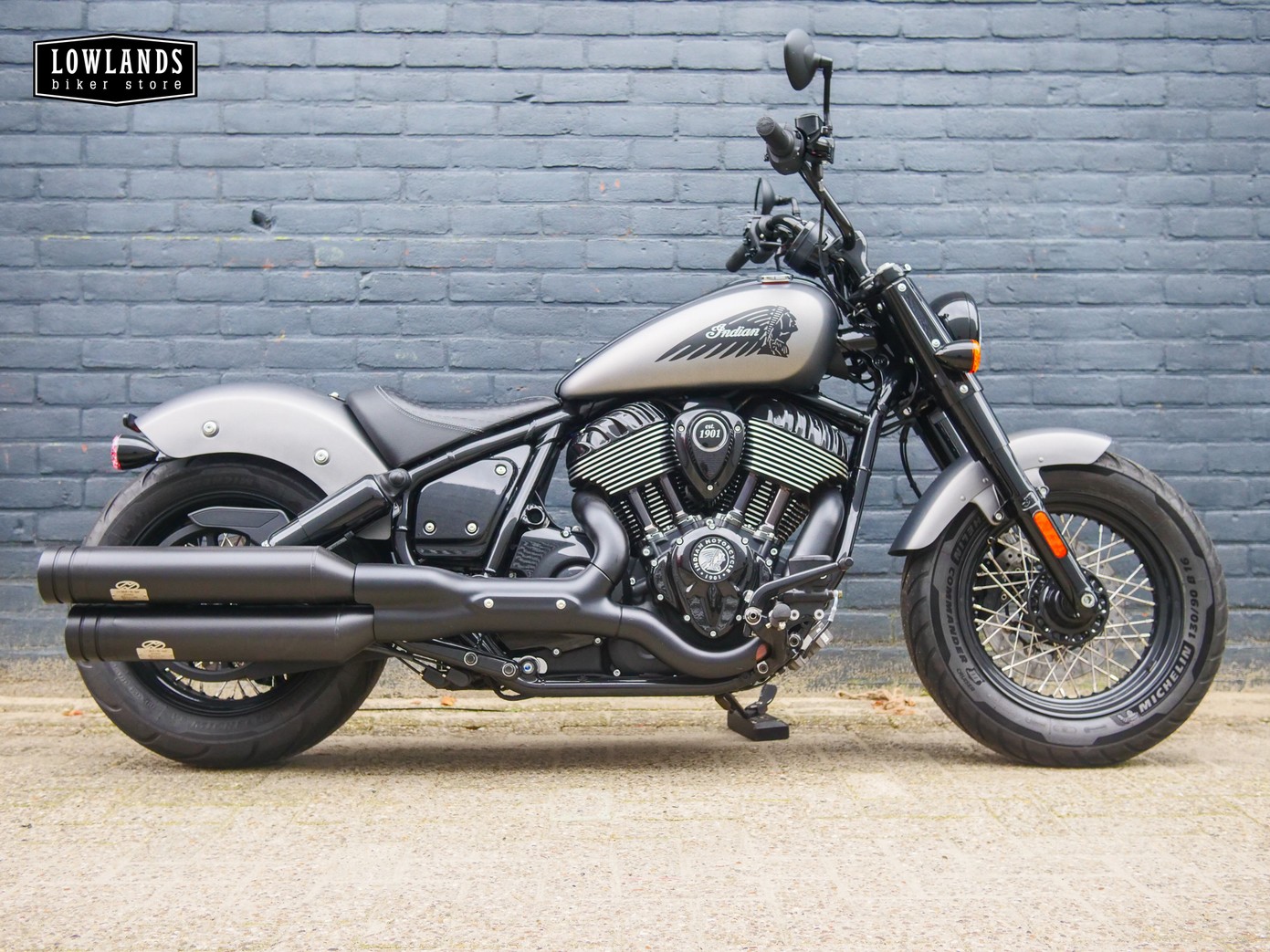 INDIAN - CHIEF BOBBER DARK HORSE TITANI