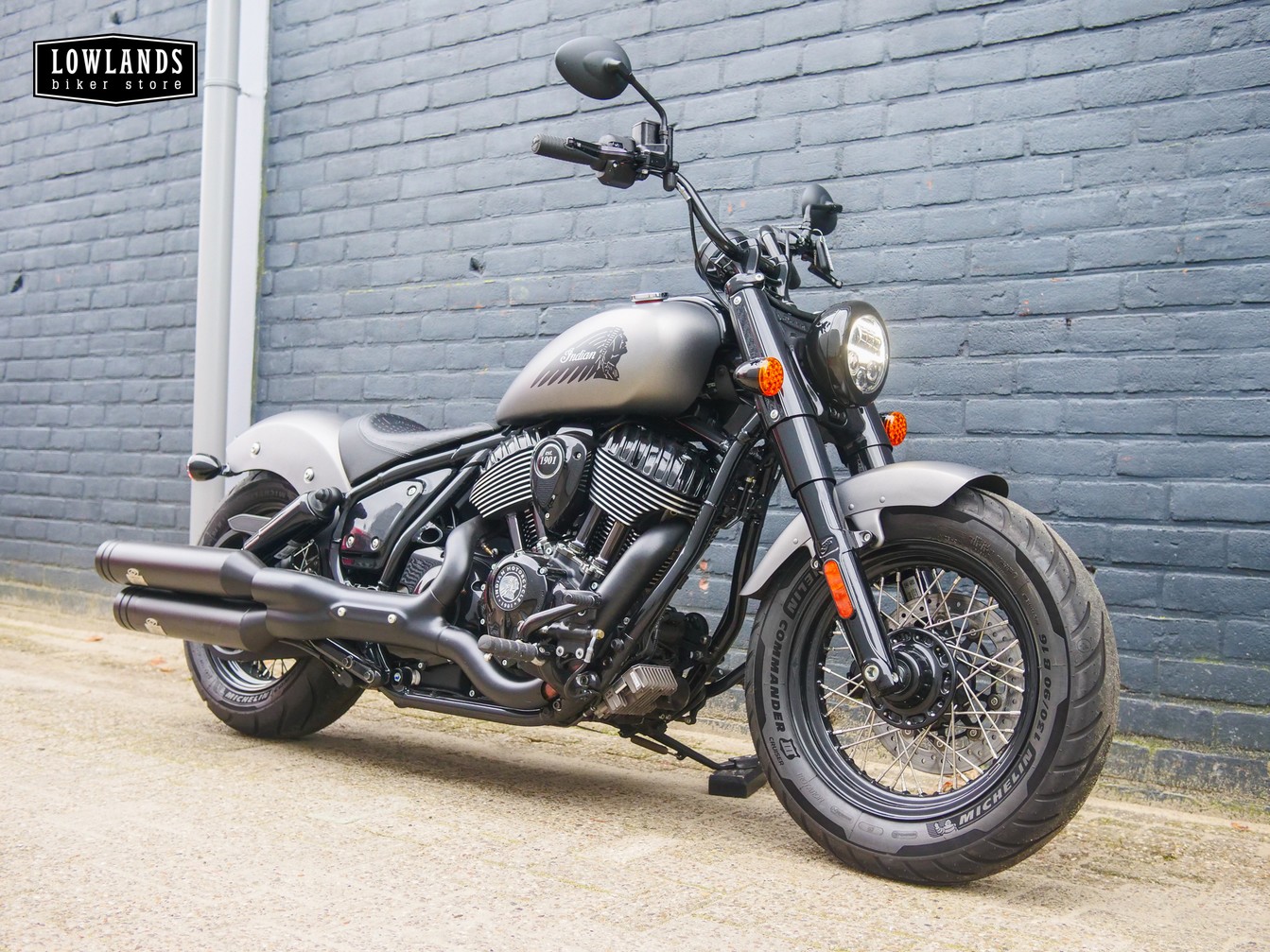 INDIAN - CHIEF BOBBER DARK HORSE TITANI