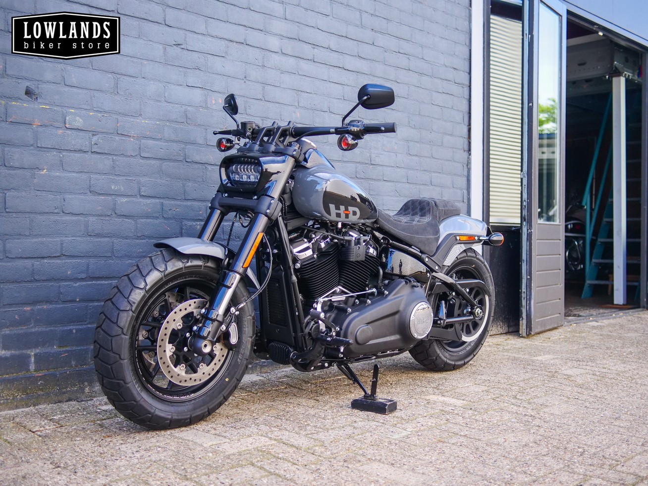 HARLEY-DAVIDSON - FAT BOB