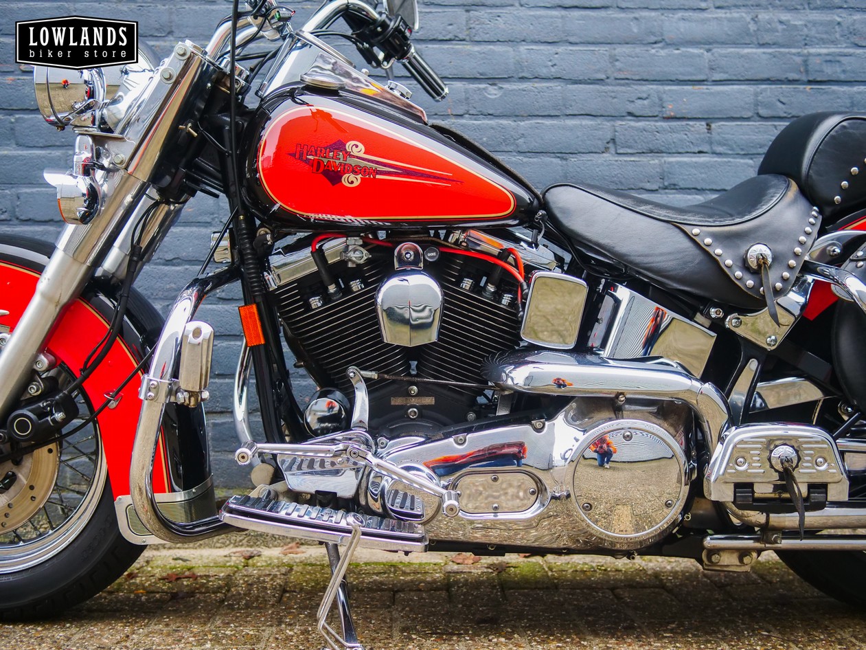 HARLEY-DAVIDSON - FLSTC Softail Heritage Classic