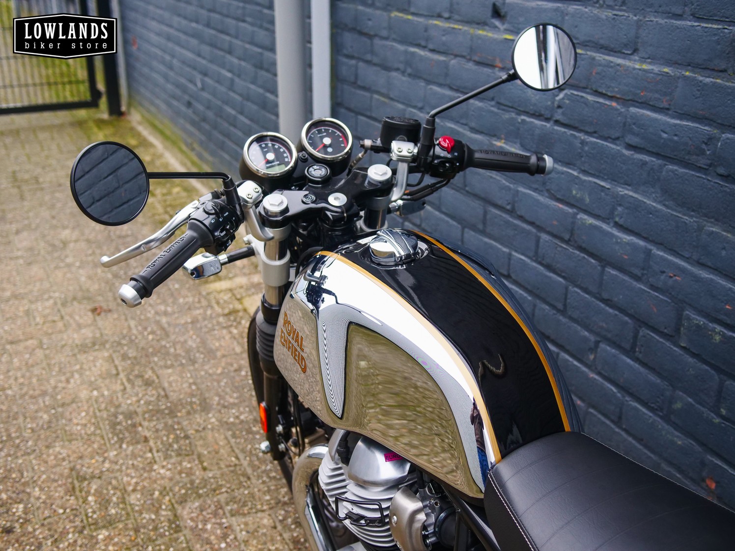ROYAL-ENFIELD - CONTINENTAL GT Mister Clean