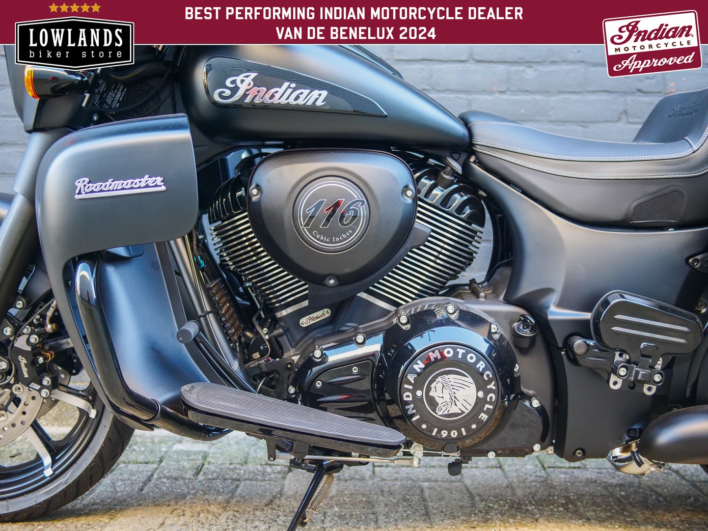 INDIAN - Roadmaster Dark Horse