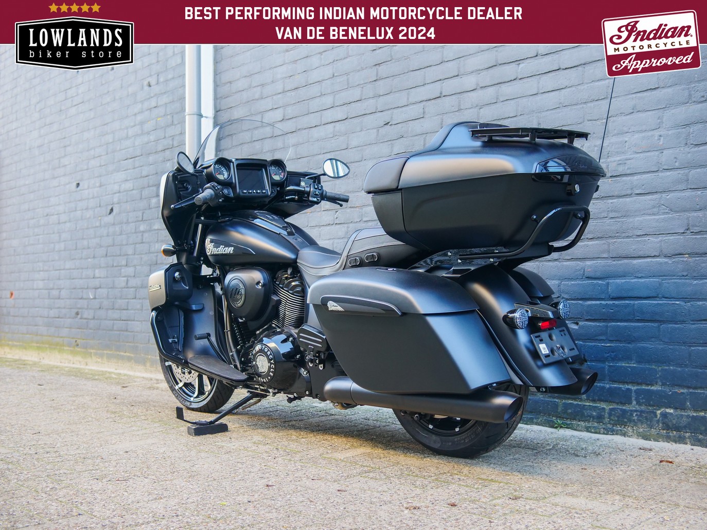 INDIAN - Roadmaster Dark Horse