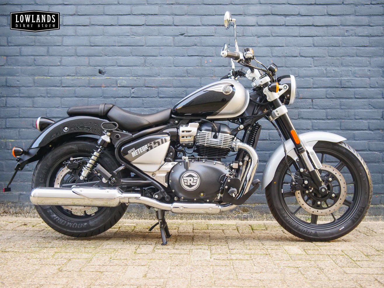 ROYAL-ENFIELD - Super Meteor 650 Interstellar