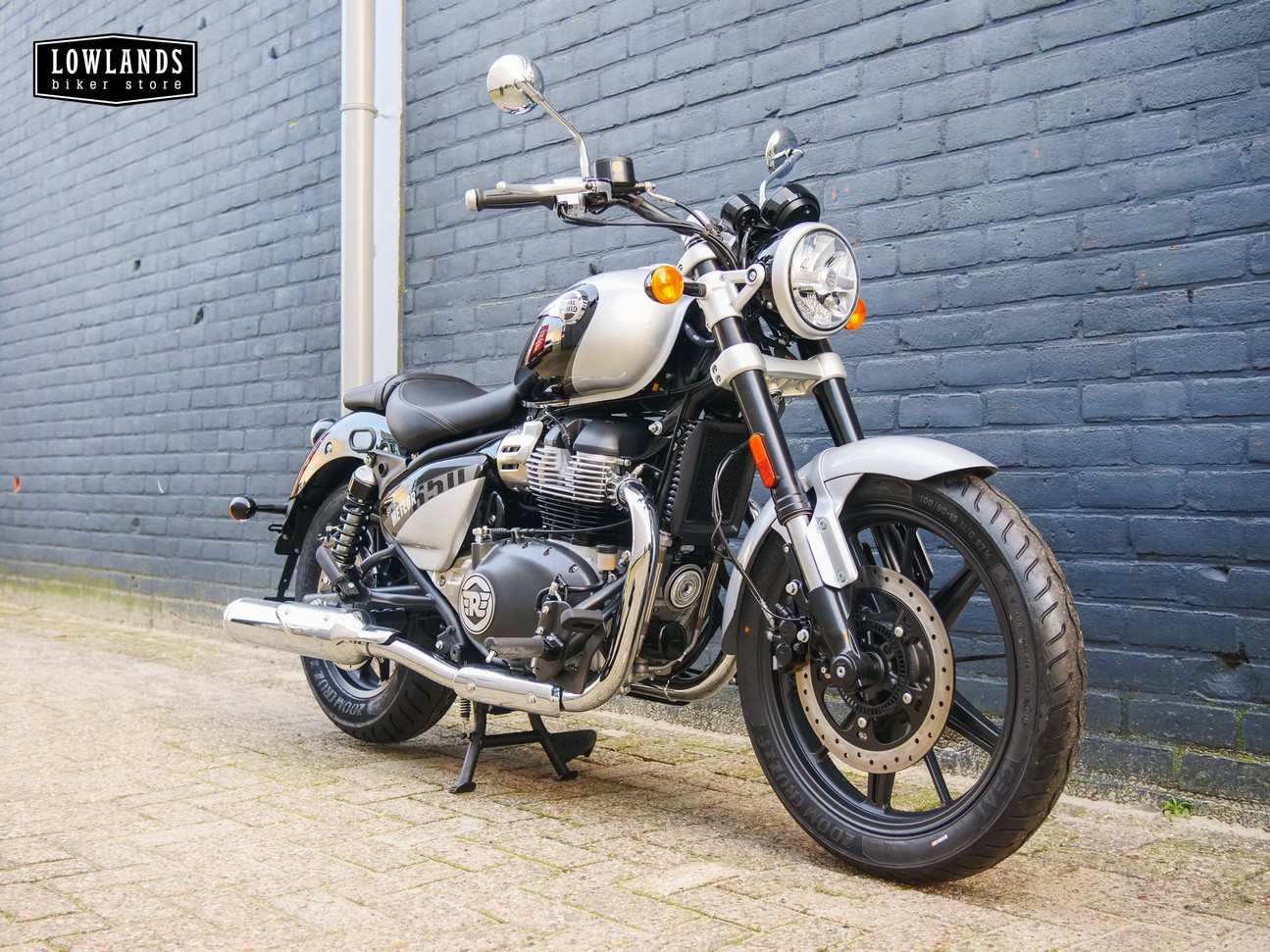 ROYAL-ENFIELD - Super Meteor 650 Interstellar