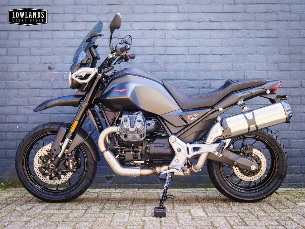 MOTO GUZZI - V85 Strada E5+ Nero