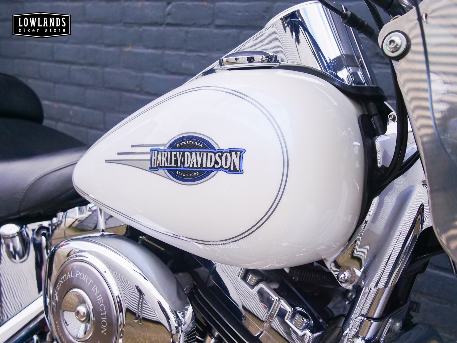 HARLEY-DAVIDSON - Softail Heritage