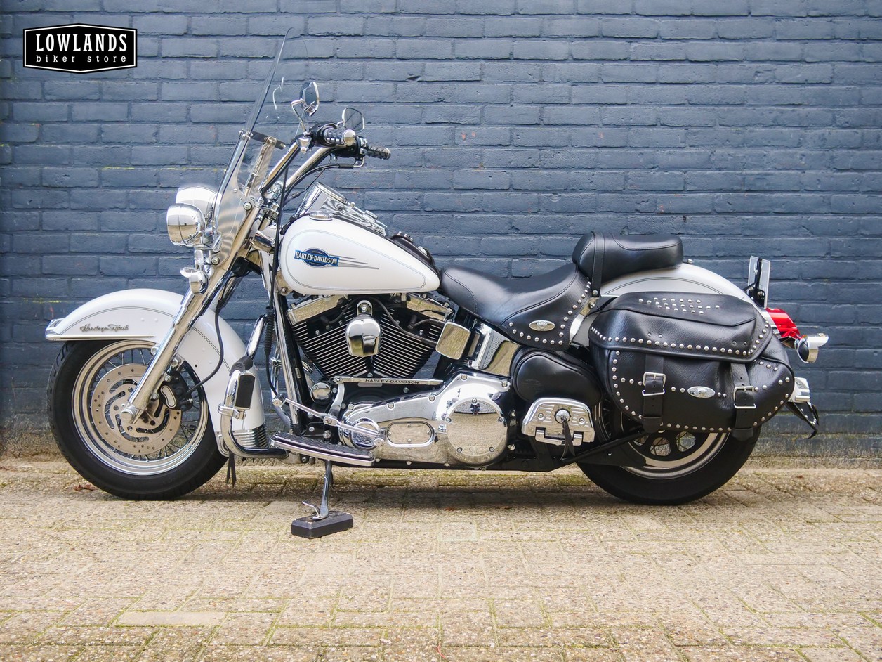 HARLEY-DAVIDSON - Softail Heritage