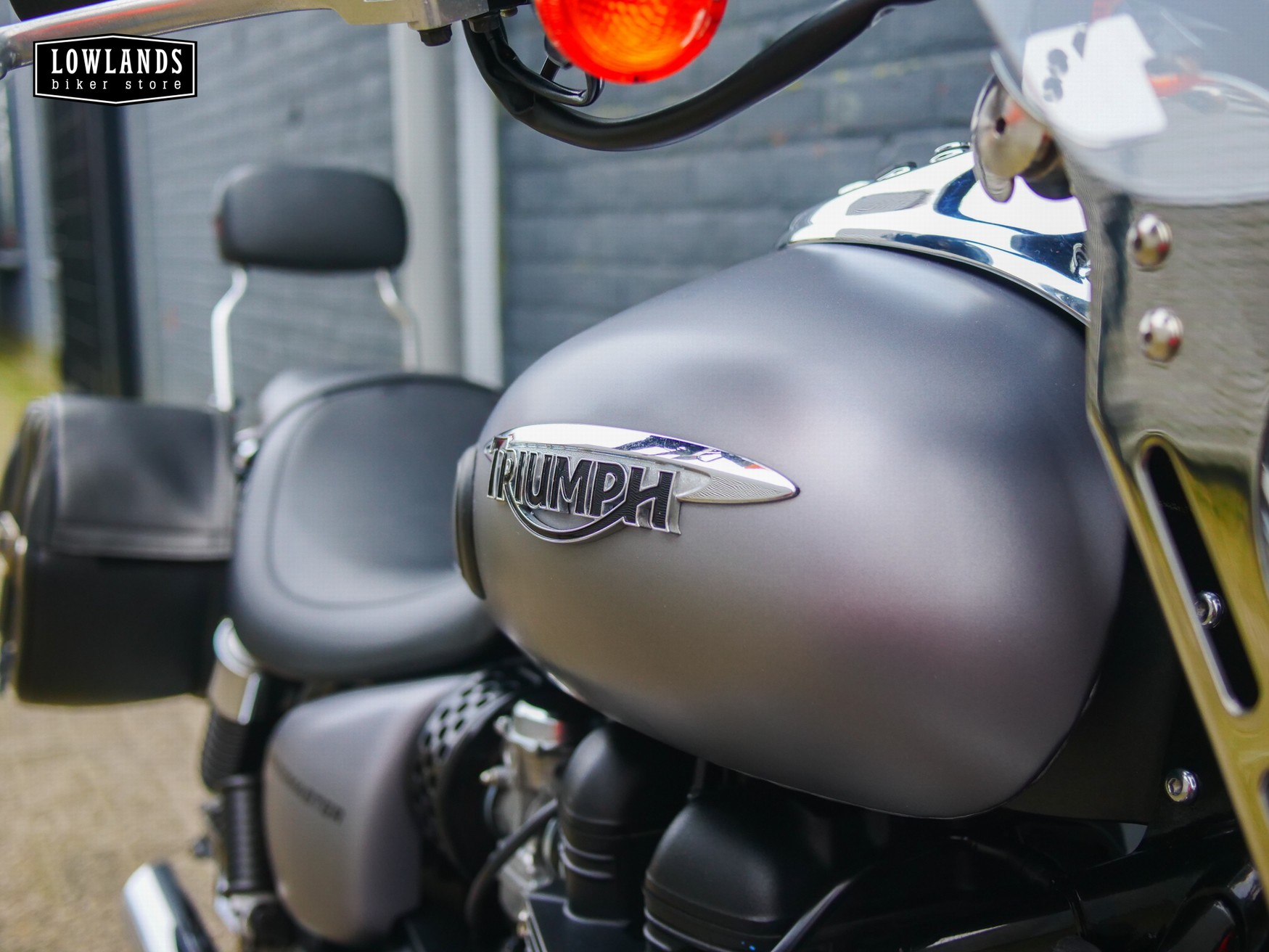 TRIUMPH - SPEEDMASTER