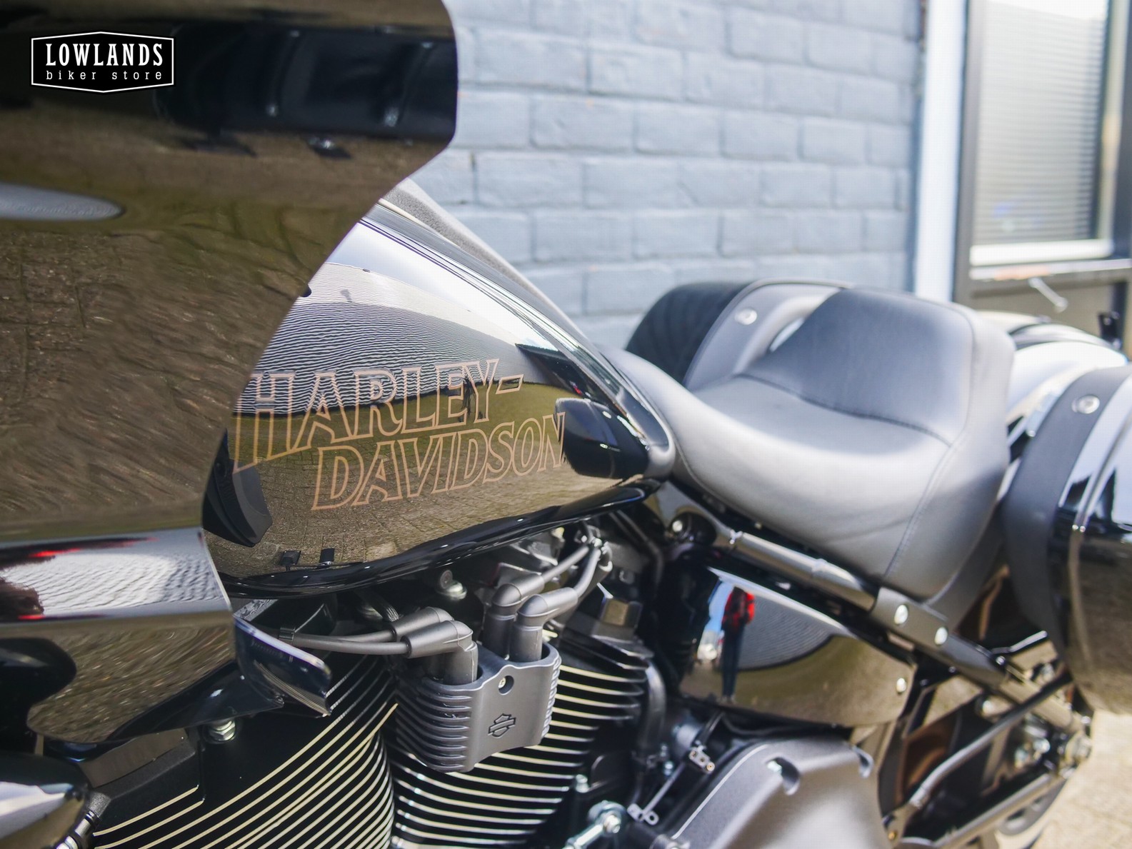 HARLEY-DAVIDSON - 117 FXLRST Lowrider ST