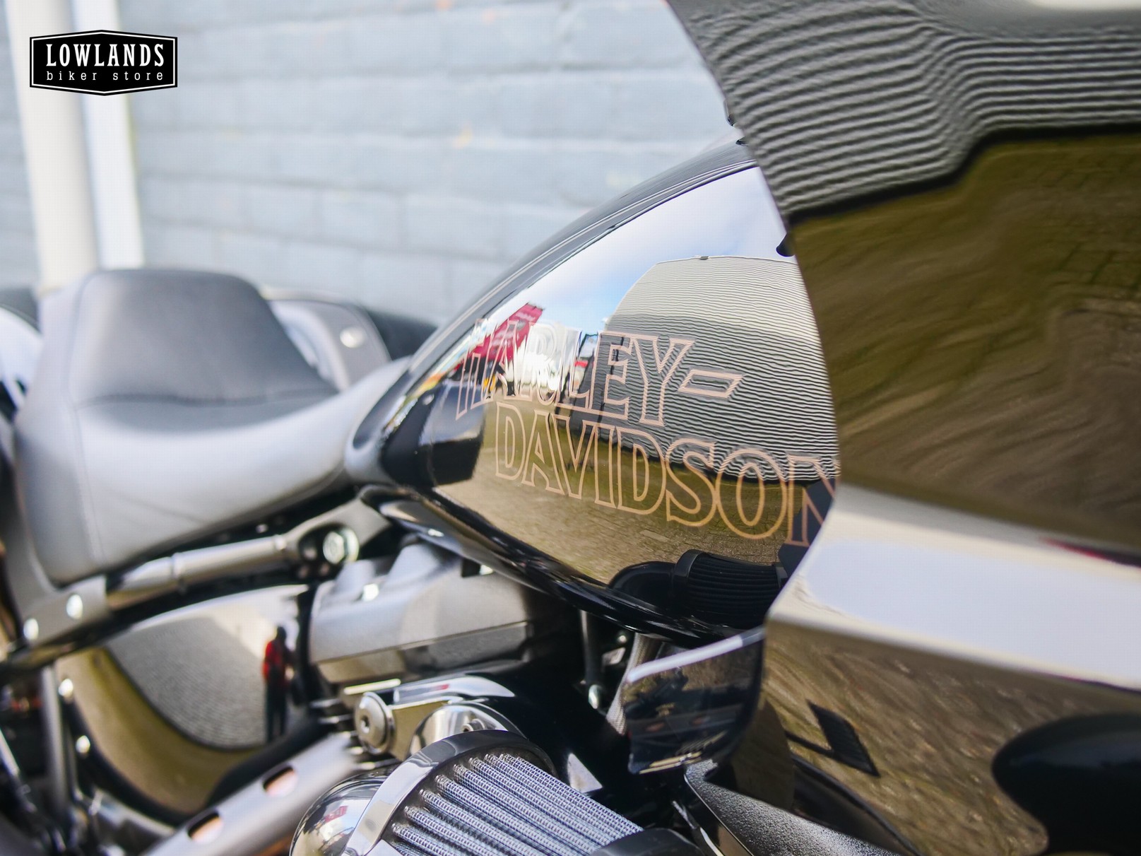 HARLEY-DAVIDSON - 117 FXLRST Lowrider ST