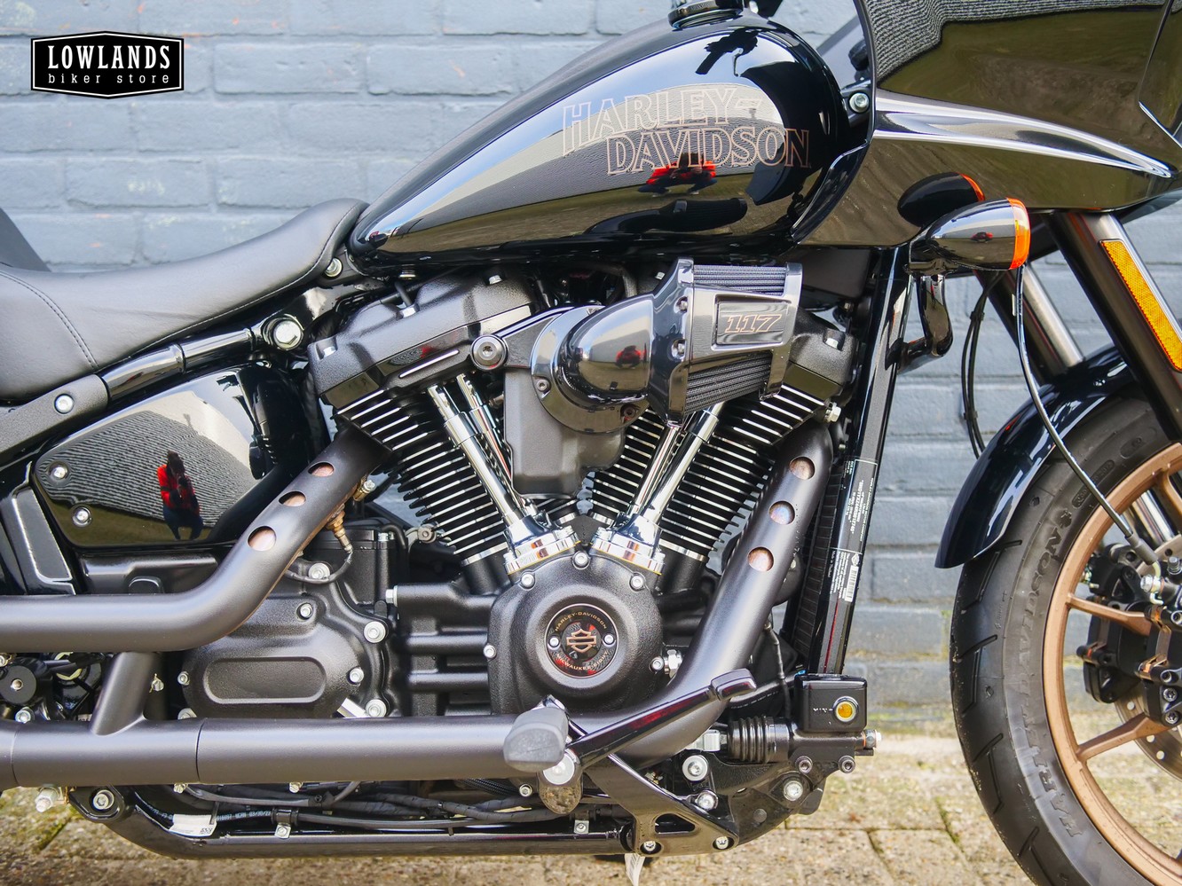 HARLEY-DAVIDSON - 117 FXLRST Lowrider ST