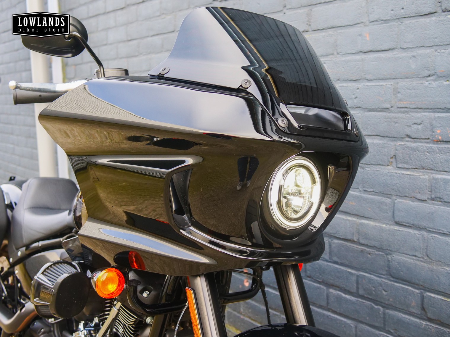 HARLEY-DAVIDSON - 117 FXLRST Lowrider ST
